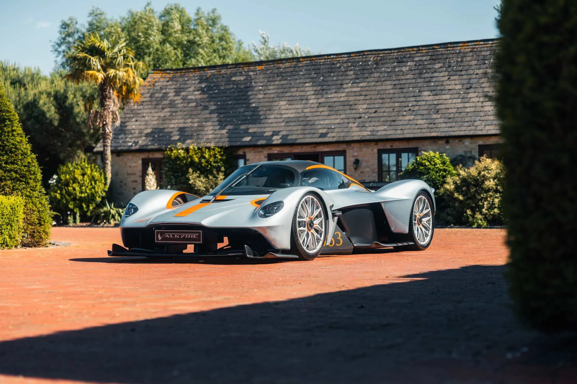 2022 Aston Martin Valkyrie, 25/30