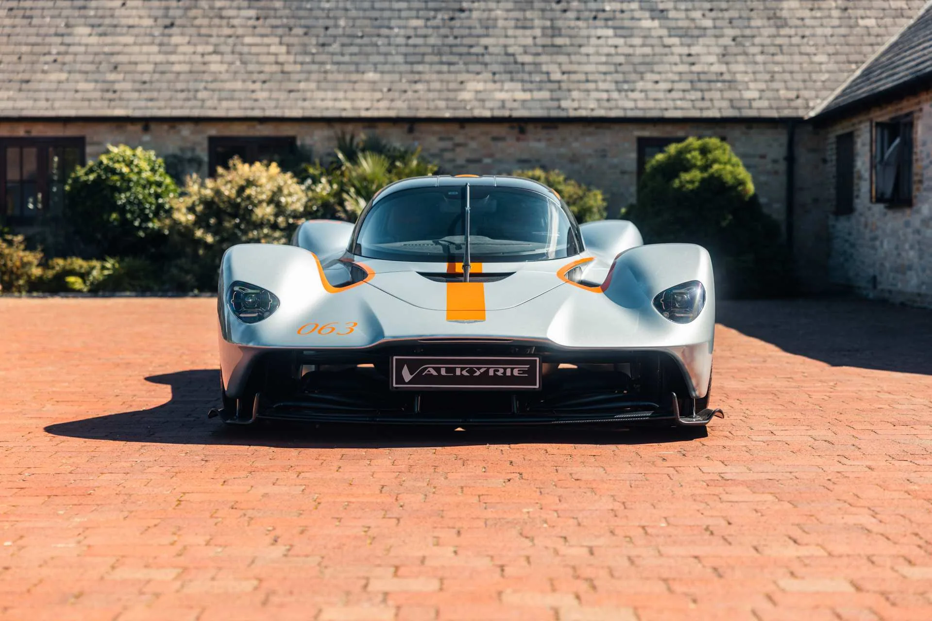 2022 Aston Martin Valkyrie, 27/30