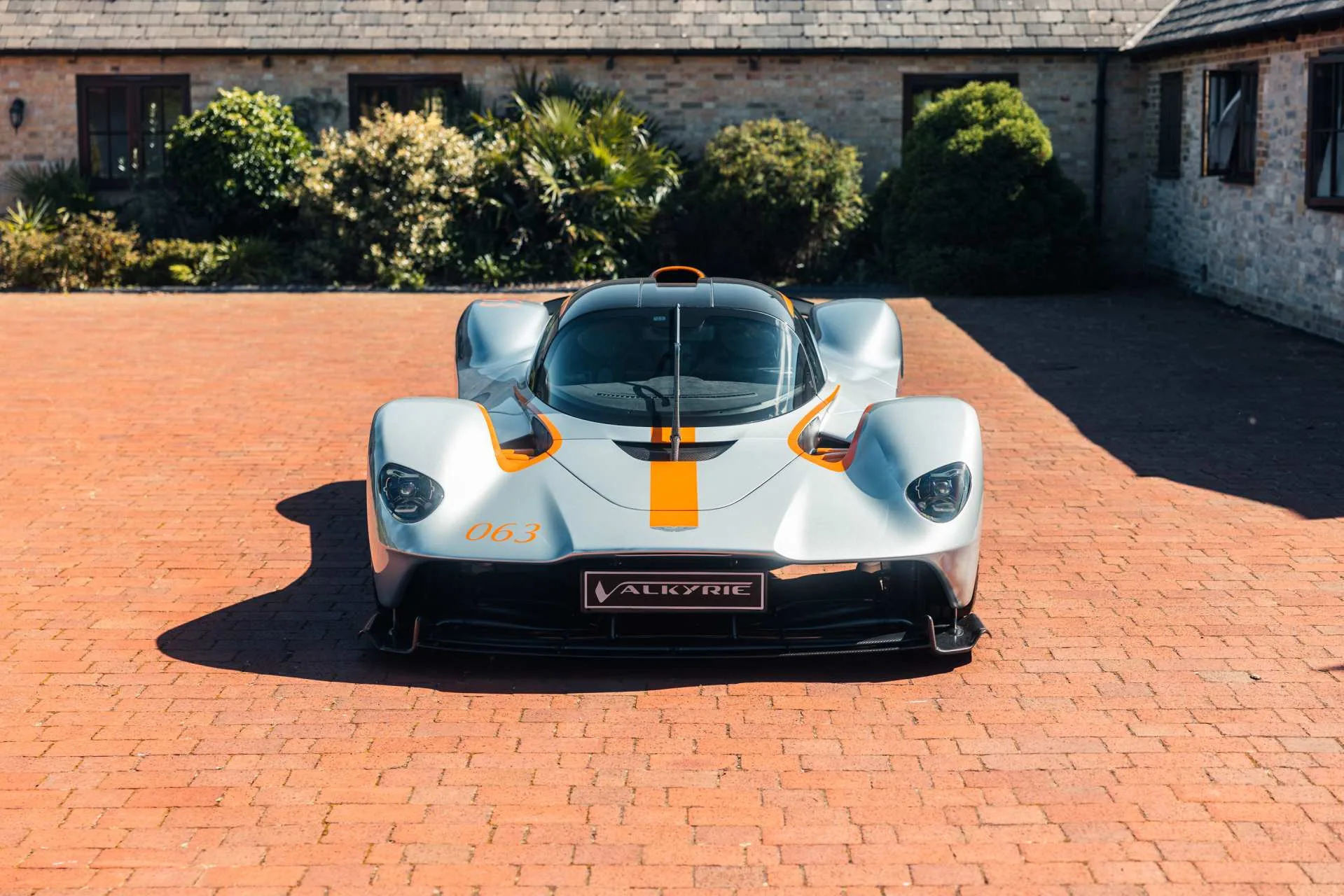 2022 Aston Martin Valkyrie, 29/30
