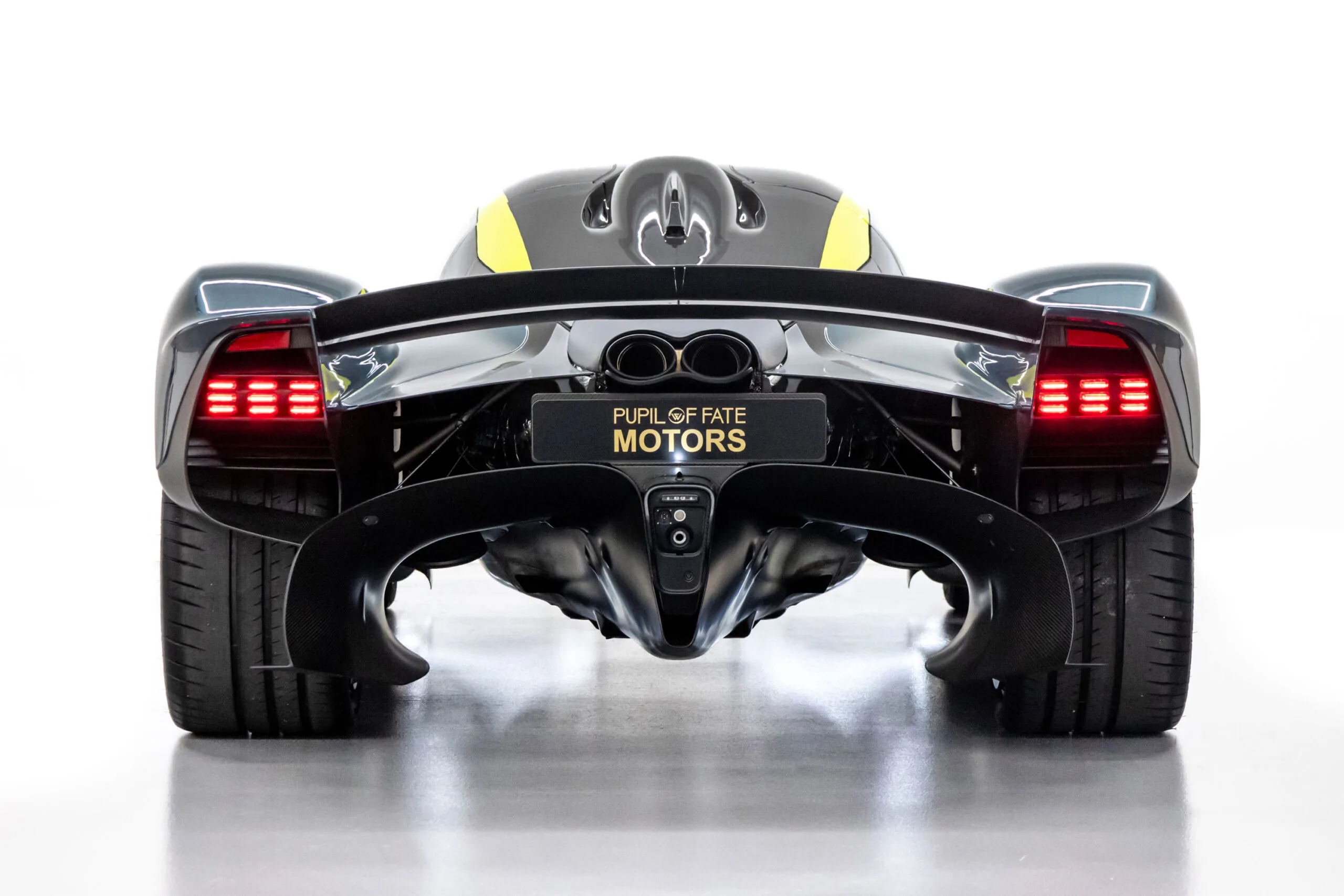 2022 Aston Martin Valkyrie, 7/20