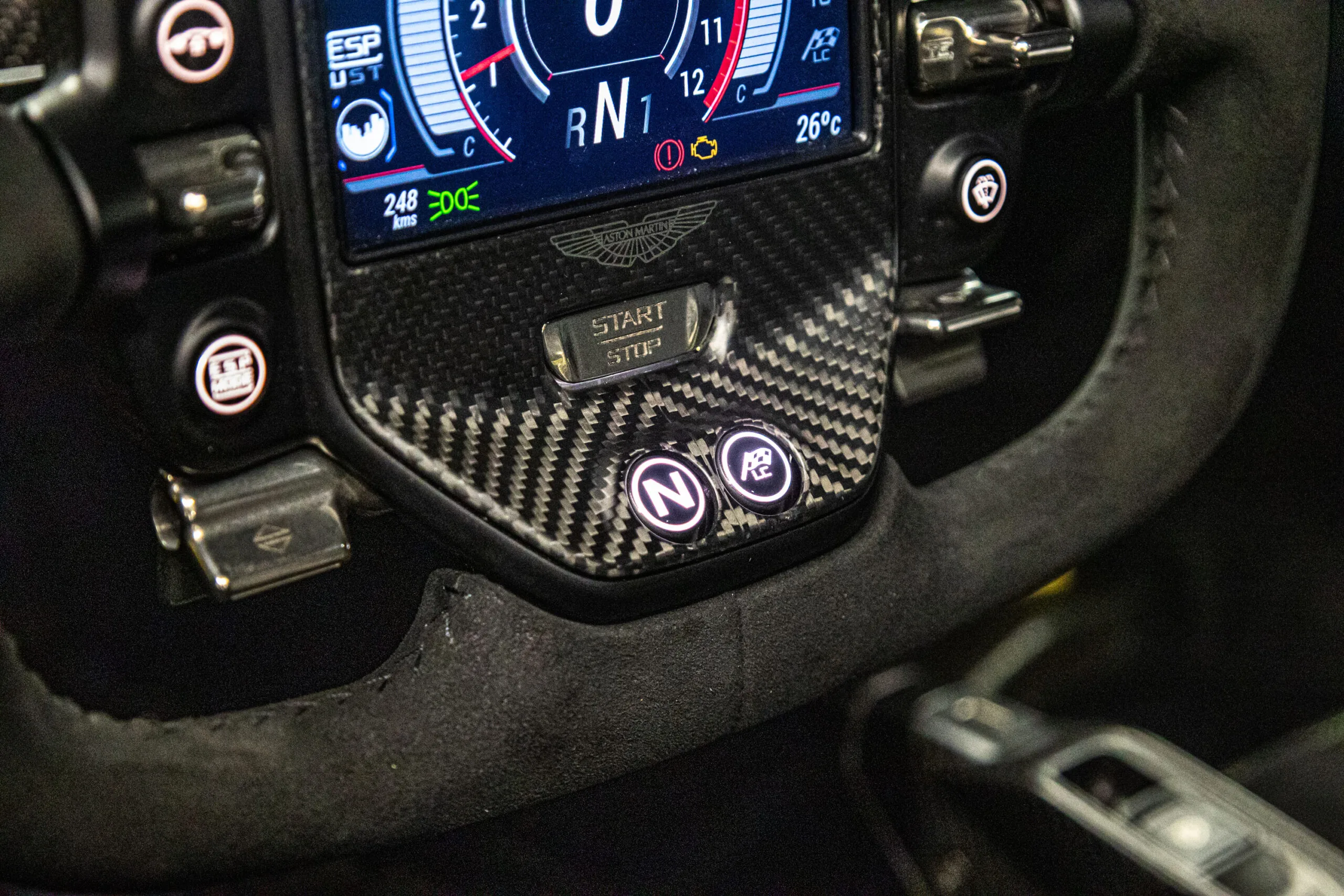 2022 Aston Martin Valkyrie, 19/20