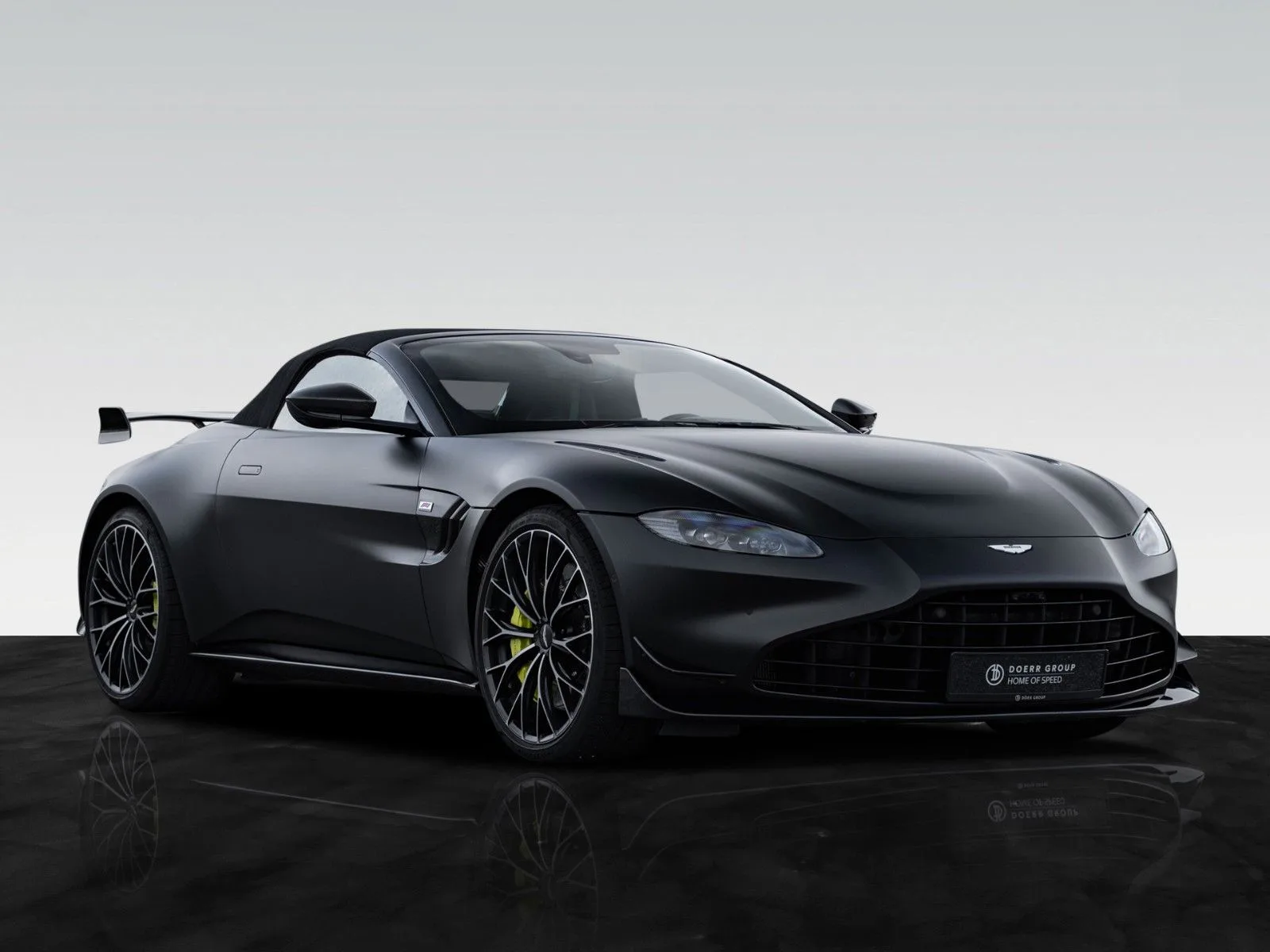 2022 Aston Martin Vantage F1 Edition Roadster, 12/30