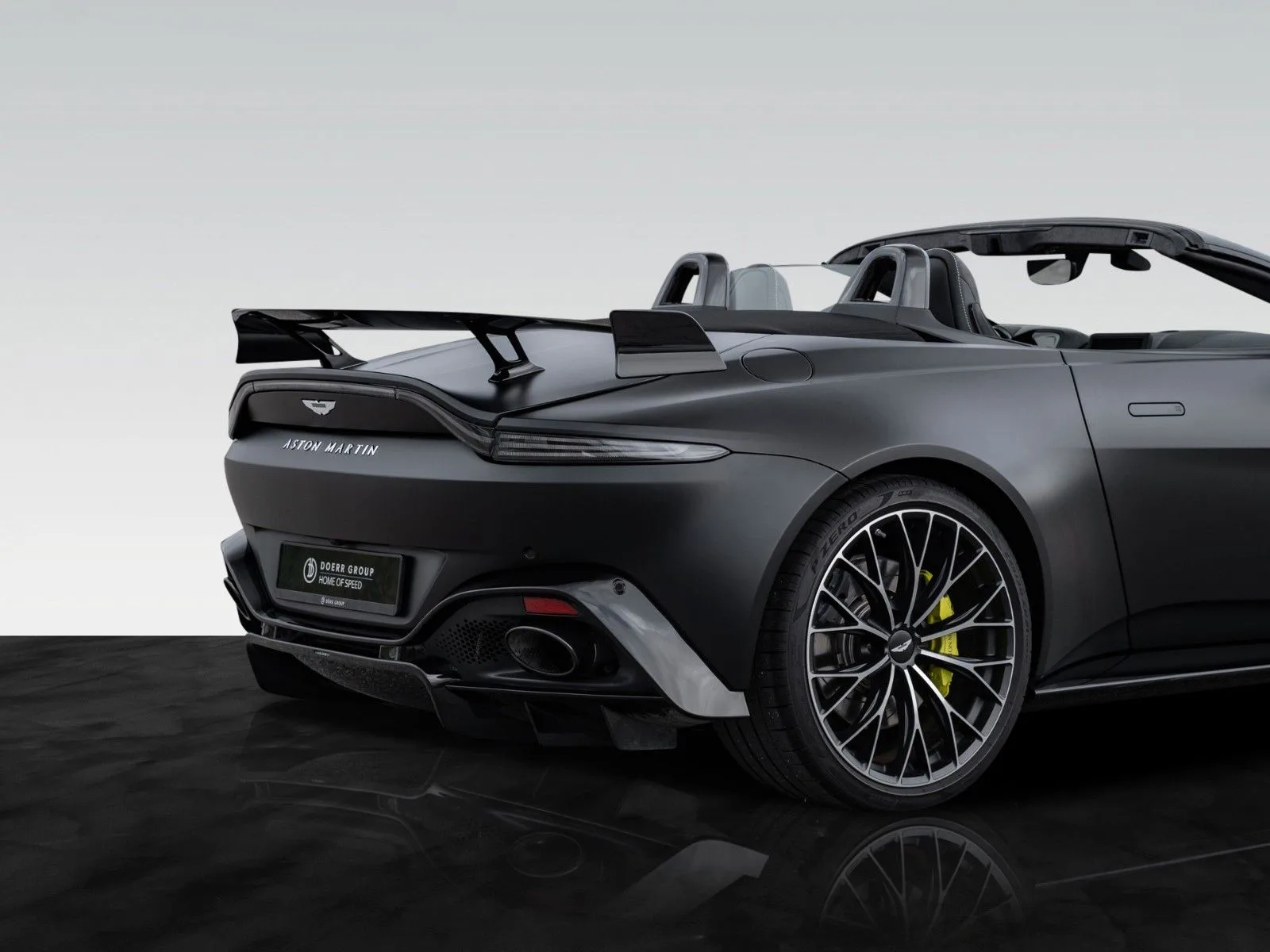 2022 Aston Martin Vantage F1 Edition Roadster, 17/30