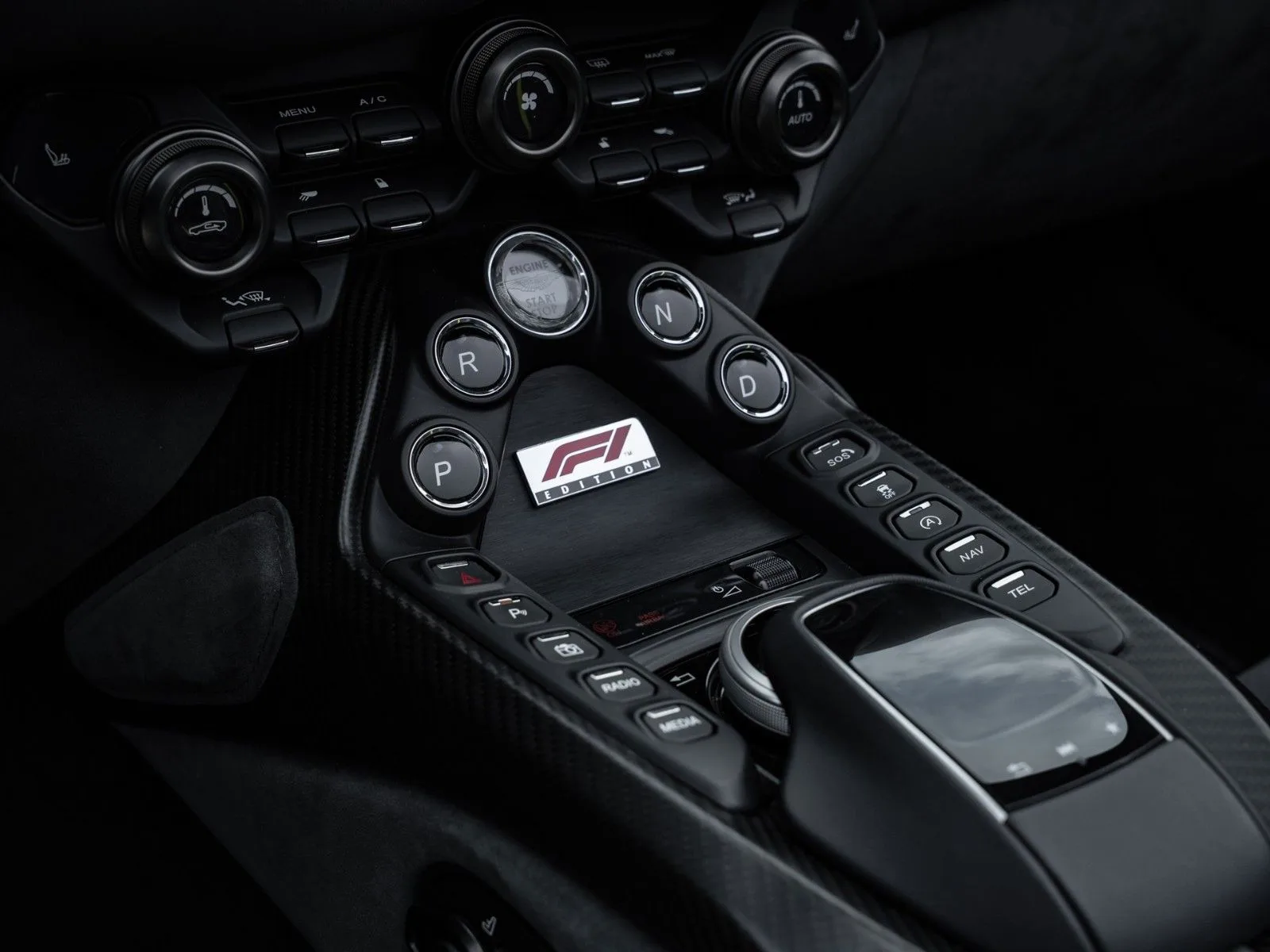 2022 Aston Martin Vantage F1 Edition Roadster, 23/30