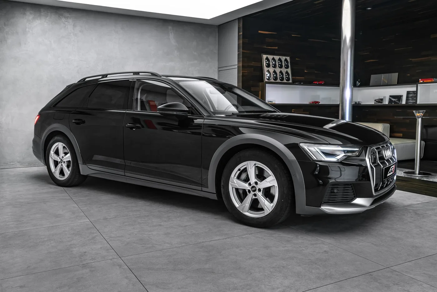 2022 Audi A6 Allroad 55 TFSI angeboten von einem Fachhändler in Ostrava, Tschechien, Foto 4 von 23