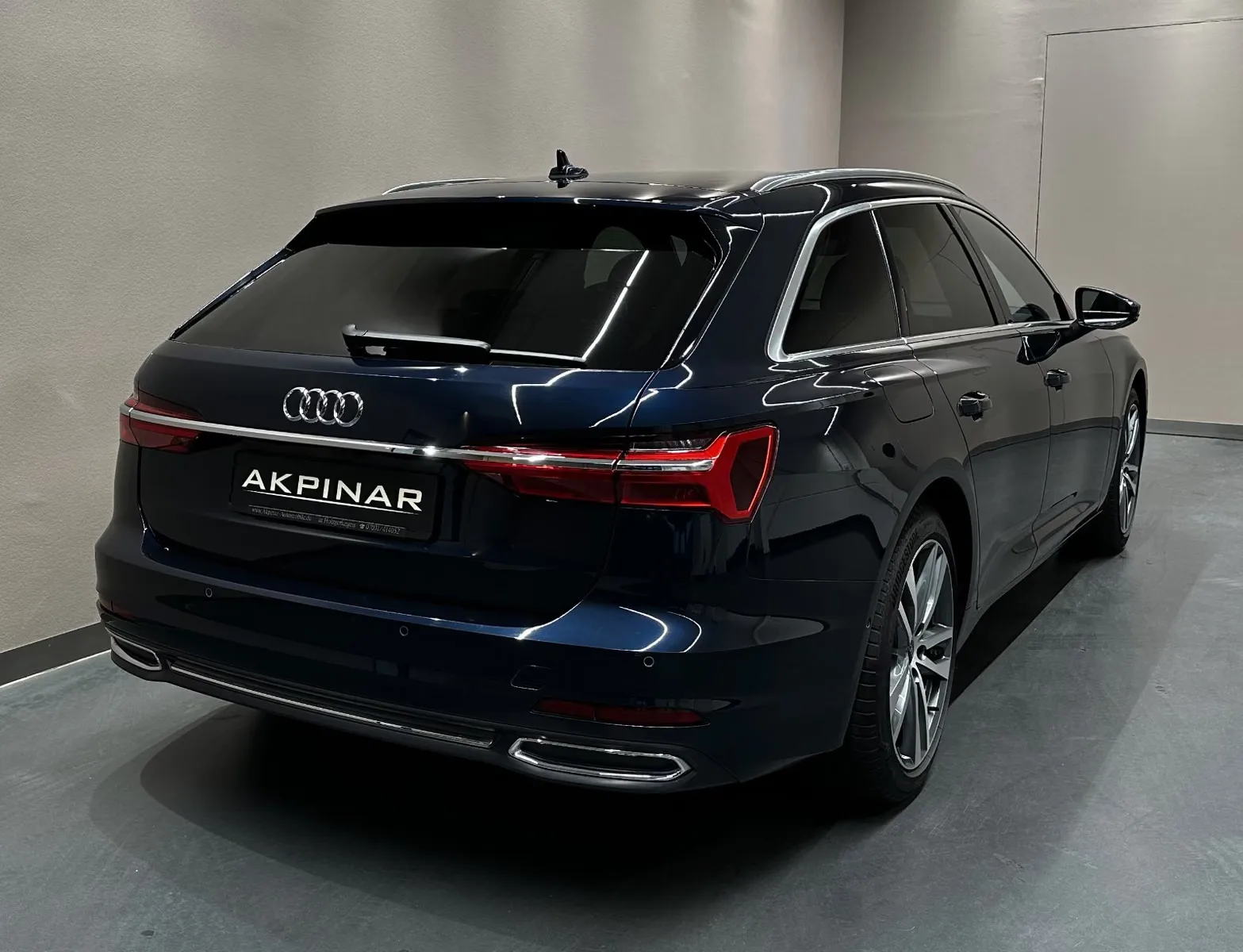 2022 Audi A6 Avant 45 TFSI, 6/26