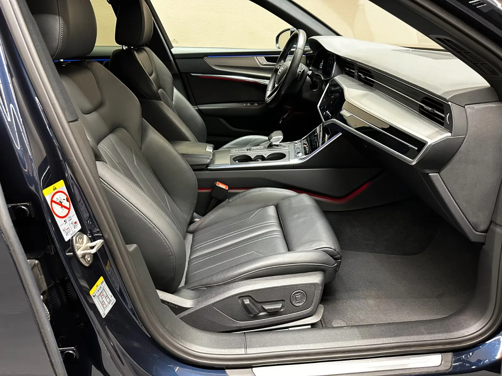 2022 Audi A6 Avant 45 TFSI, 23/26