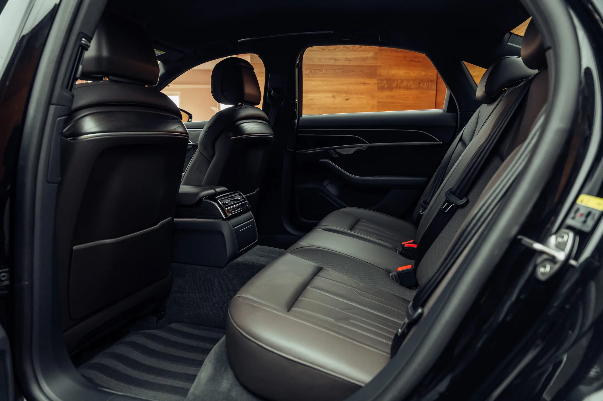 2022 Audi A8, 10/22