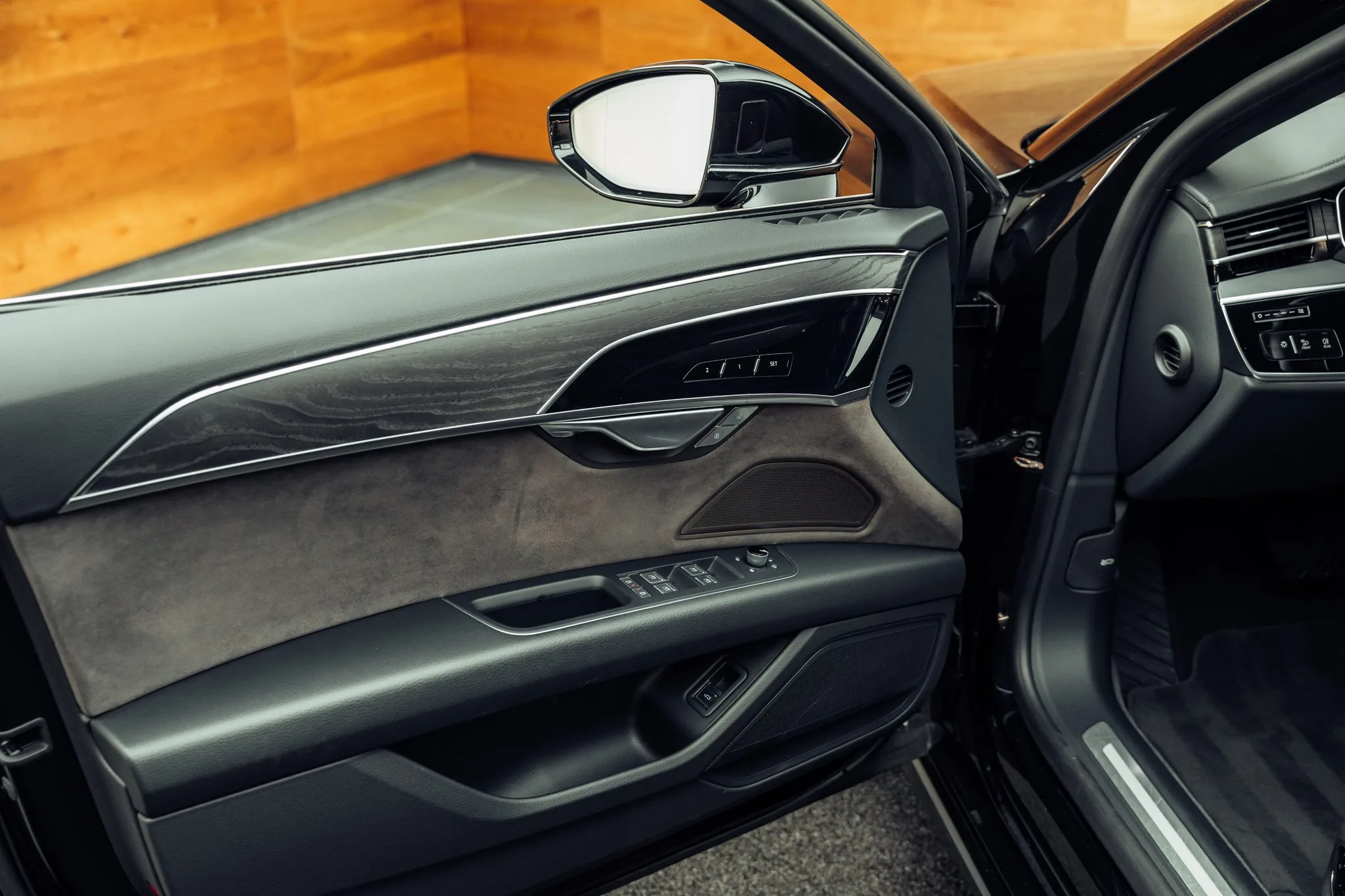 2022 Audi A8, 16/22
