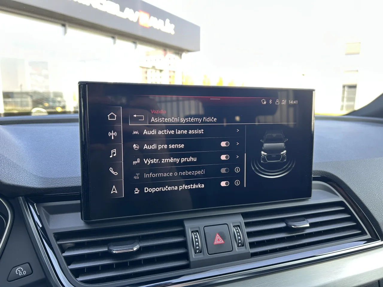 2022 Audi Q5 40 TDI quattro S line, 26/30
