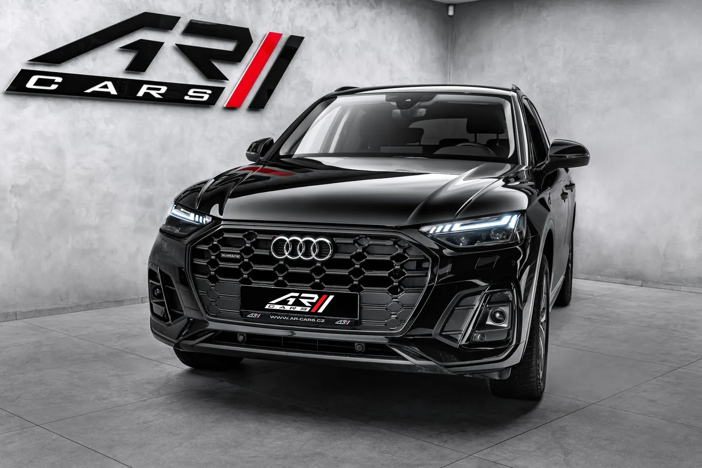 2022 Audi Q5 40 TDI S line angeboten von einem Fachhändler in Ostrava, Tschechien, Foto 3 von 21