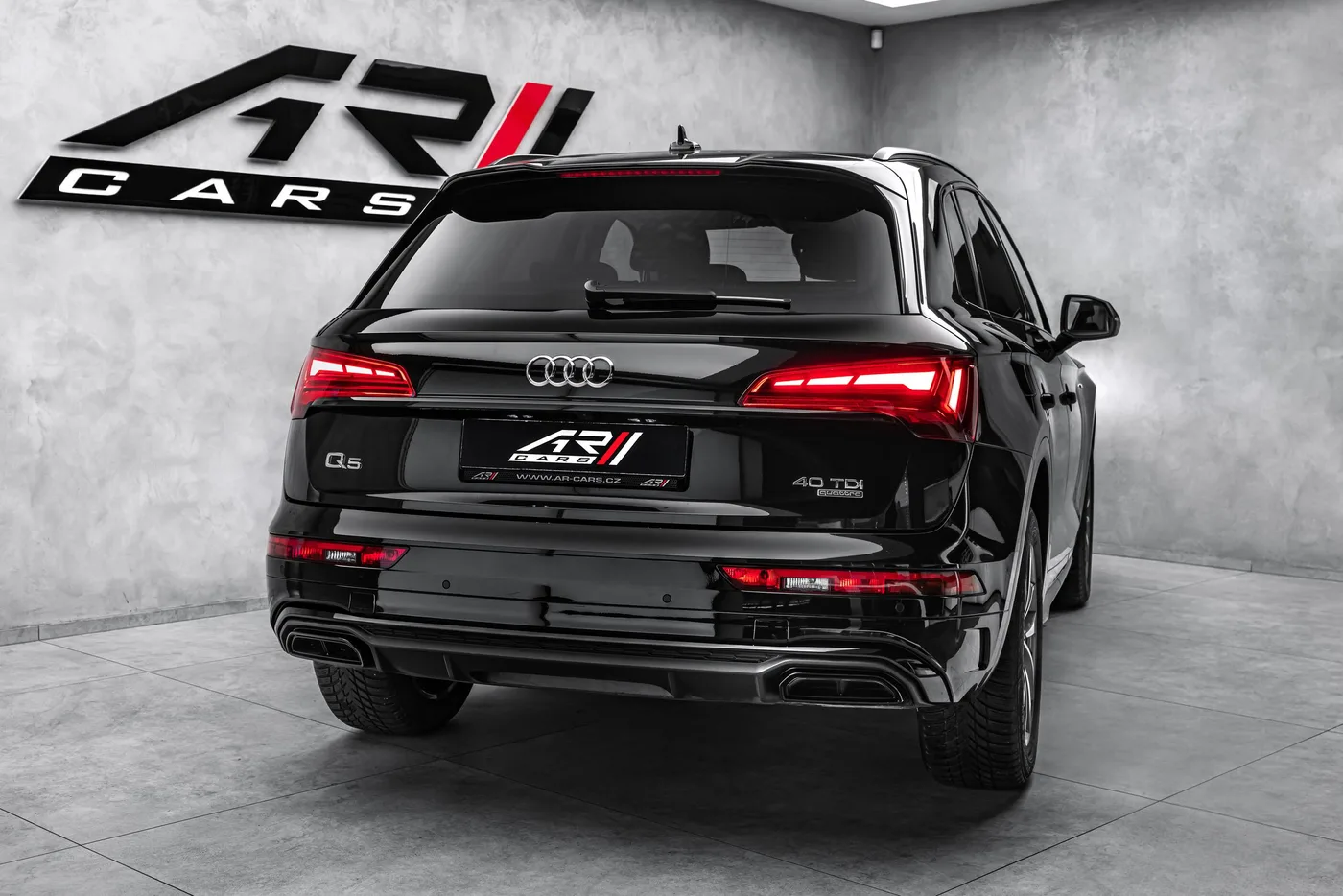 2022 Audi Q5 40 TDI S line angeboten von einem Fachhändler in Ostrava, Tschechien, Foto 6 von 21