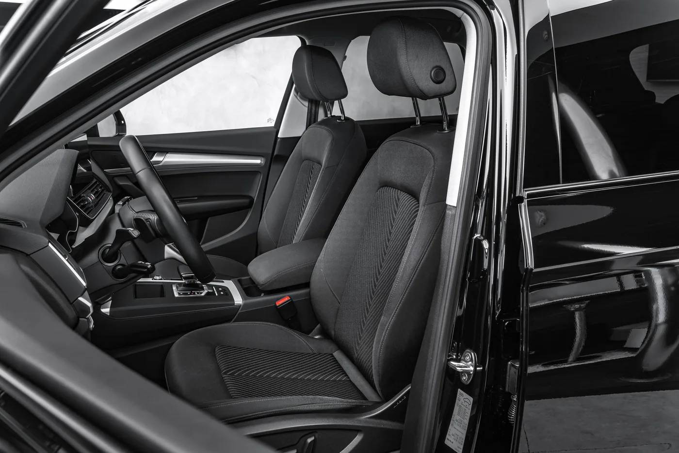 2022 Audi Q5 40 TDI S line angeboten von einem Fachhändler in Ostrava, Tschechien, Foto 14 von 21