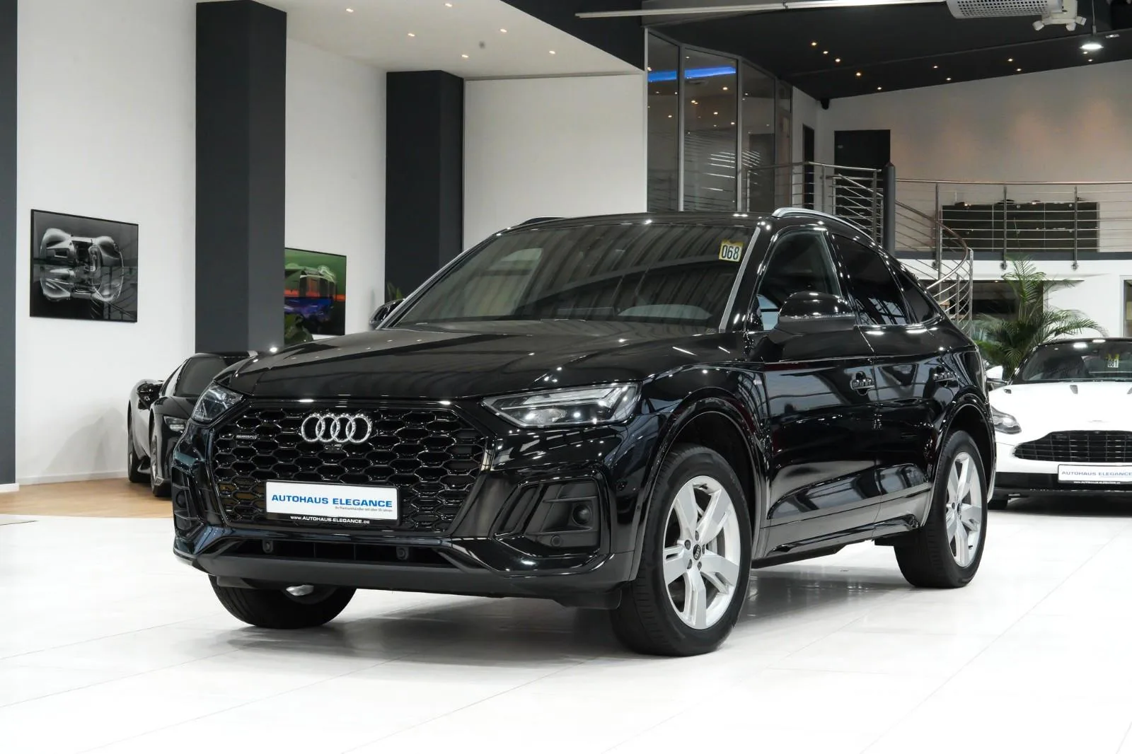 2022 Audi Q5 Sportback 50 TDI quattro offered by a specialist dealer in Cologne, Germany, main photo