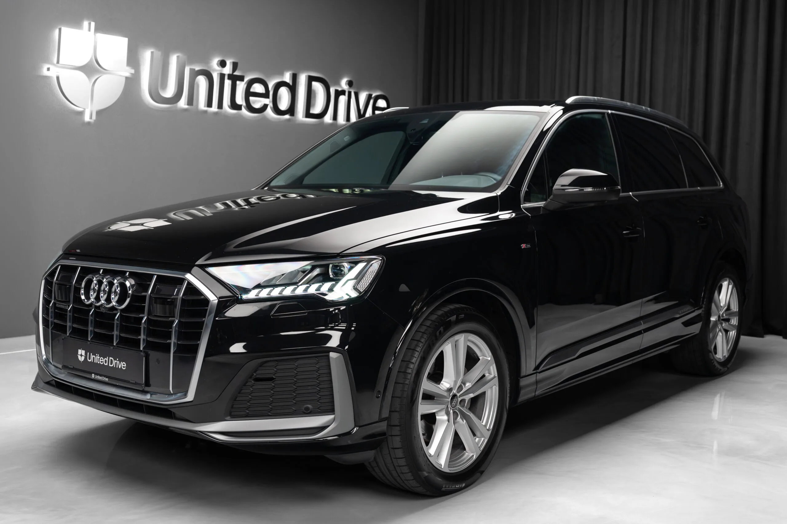 2022 Audi Q7 50 TDI quattro angeboten von einem Fachhändler in Voluntari, Rumänien, Hauptfoto