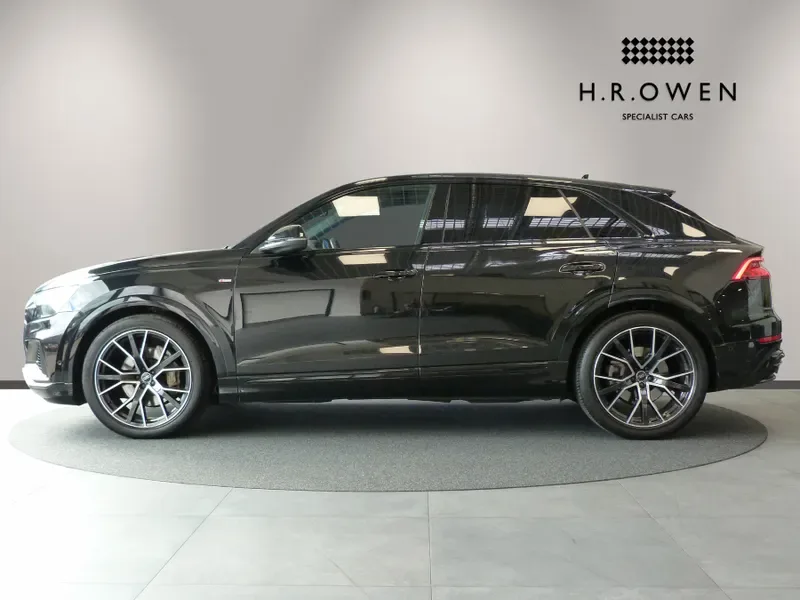 2022 Audi Q8, 5/28