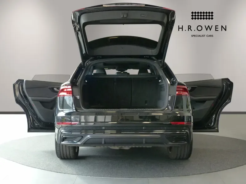 2022 Audi Q8, 12/28