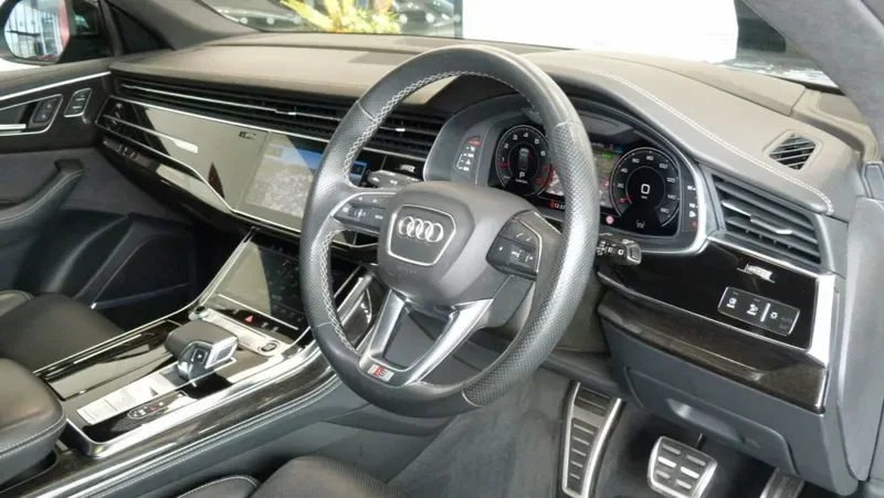2022 Audi Q8, 16/28