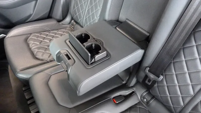 2022 Audi Q8, 28/28