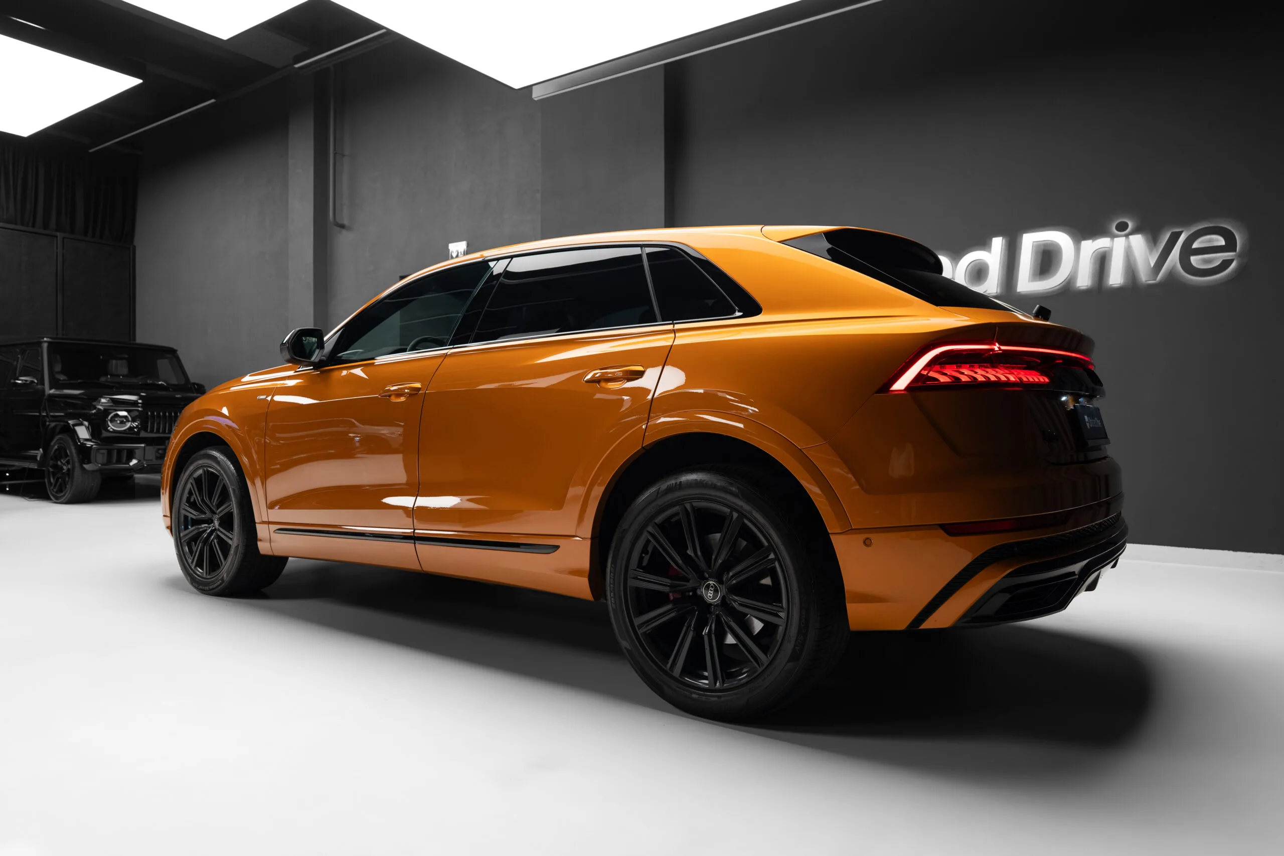 2022 Audi Q8 55 TFSI quattro, 8/30