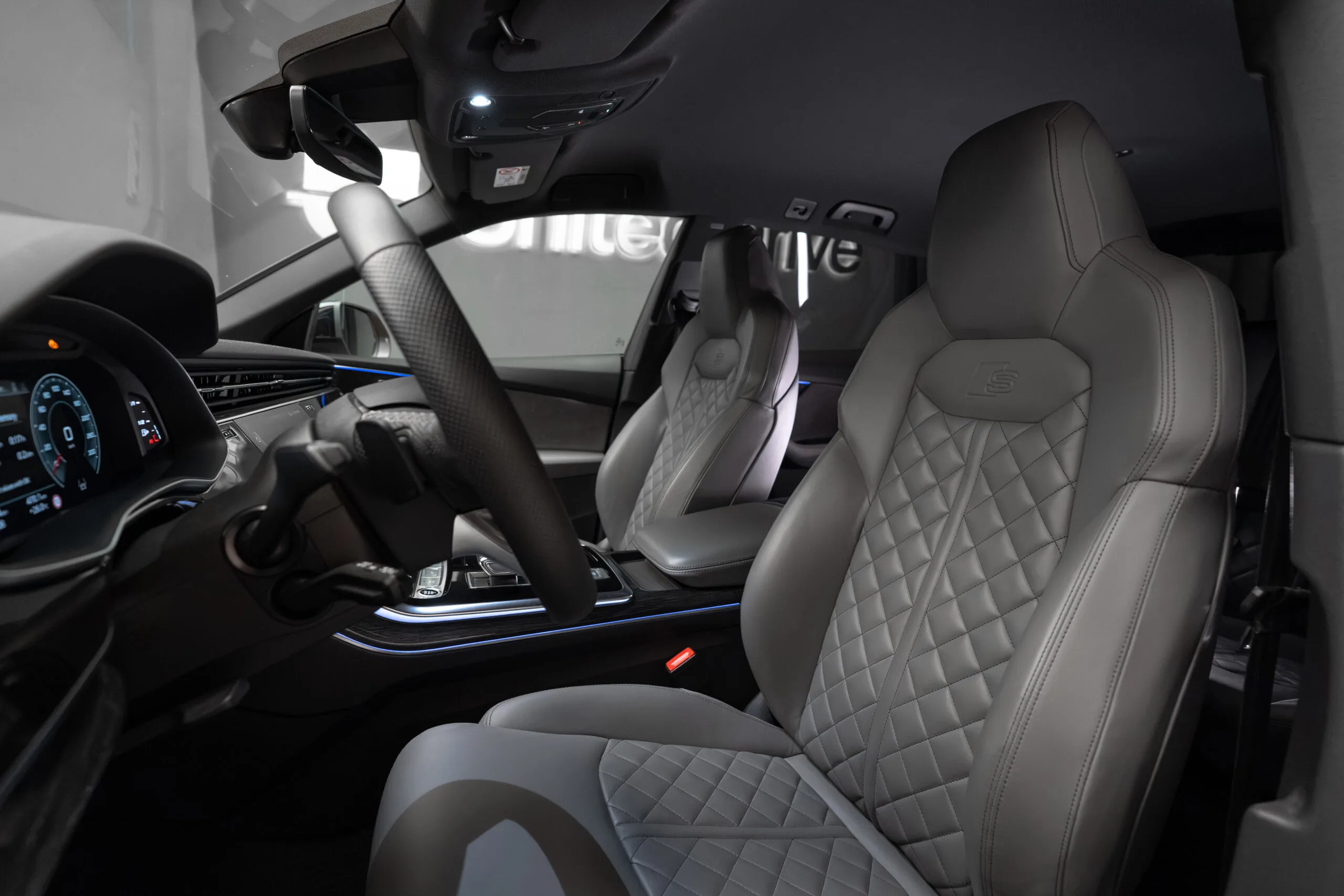 2022 Audi Q8 55 TFSI quattro, 25/30
