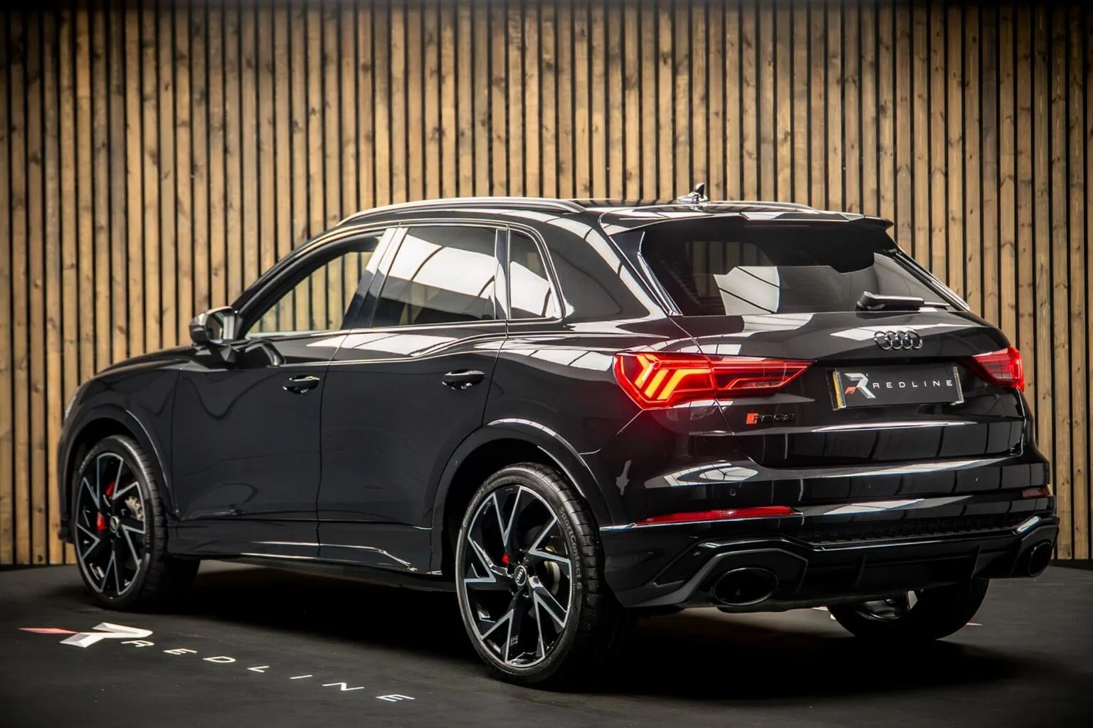 2022 Audi RS Q3 Vorsprung, 3/30