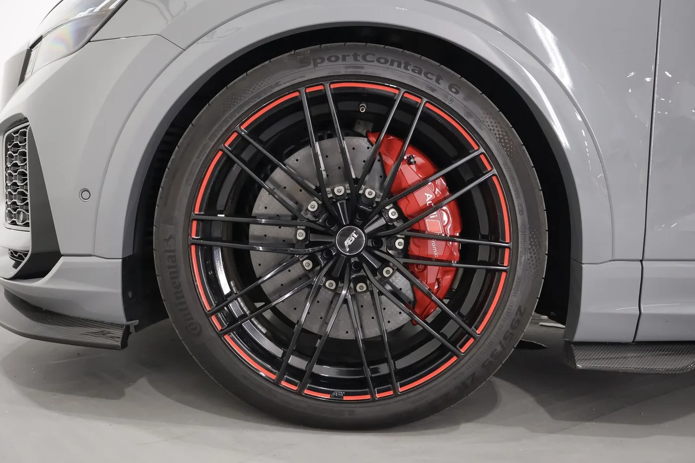 2022 Audi RS Q8 angeboten von einem Supersportwagenhändler in Zibido San Giacomo, Italien, Foto 7 von 25