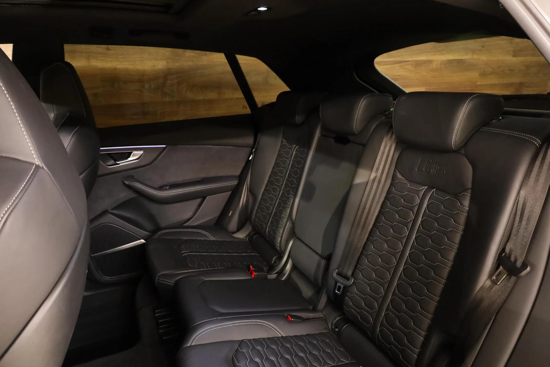 2022 Audi RS Q8, 9/30