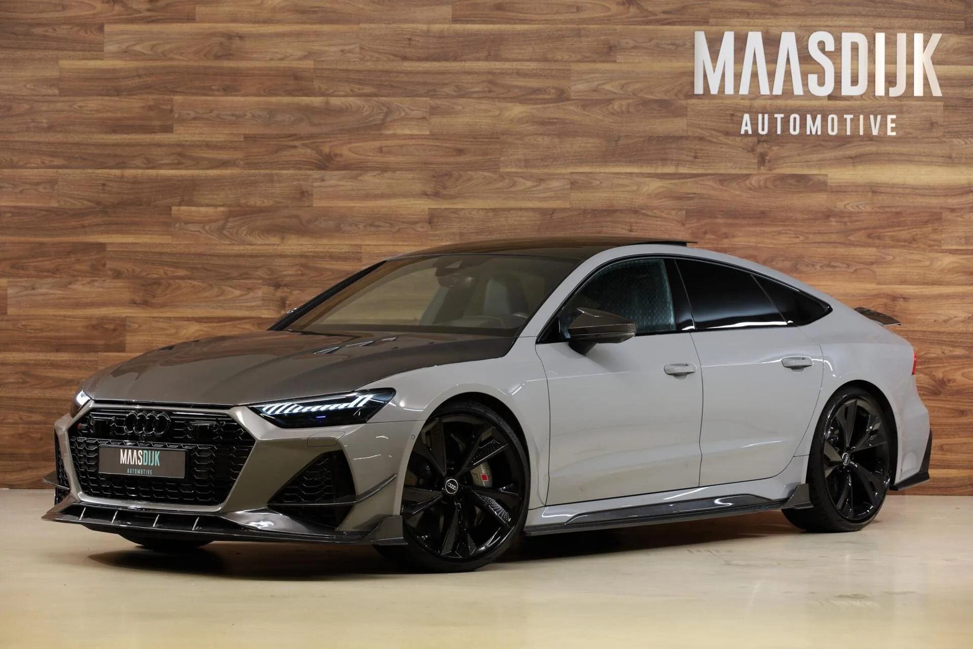 2022 Audi RS7 Sportback offered by a specialist dealer in Werkendam, Netherlands, main photo