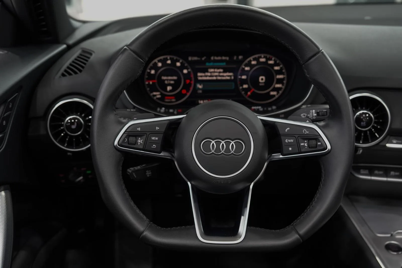 2022 Audi TT Roadster, 15/30