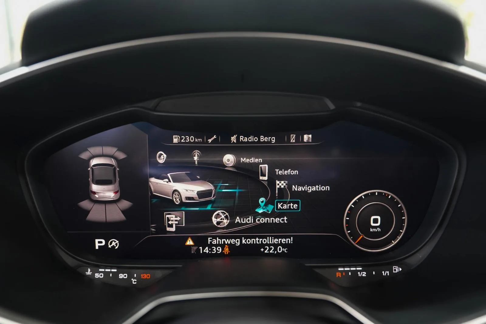 2022 Audi TT Roadster, 21/30