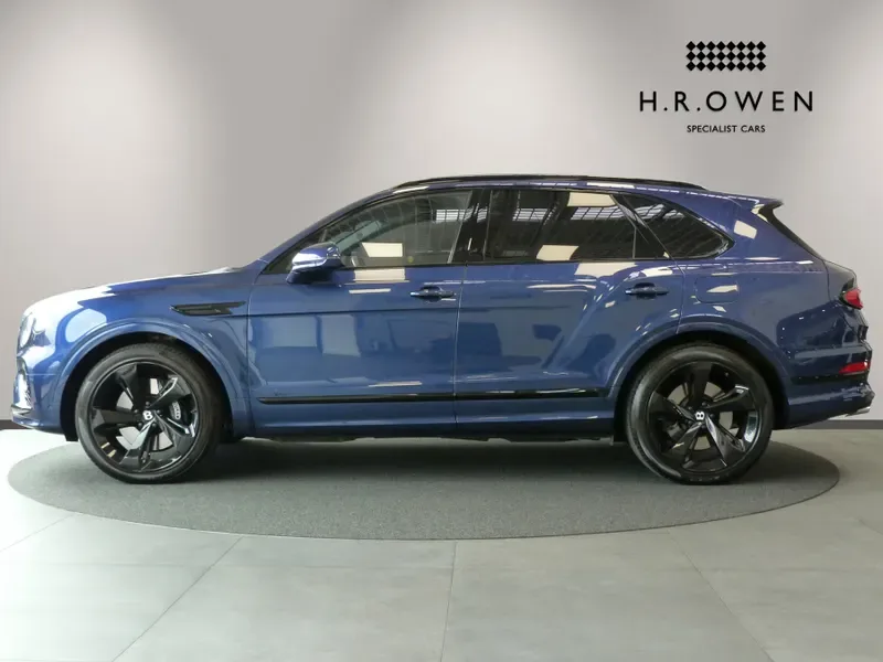 2022 Bentley Bentayga Hybrid, 6/30