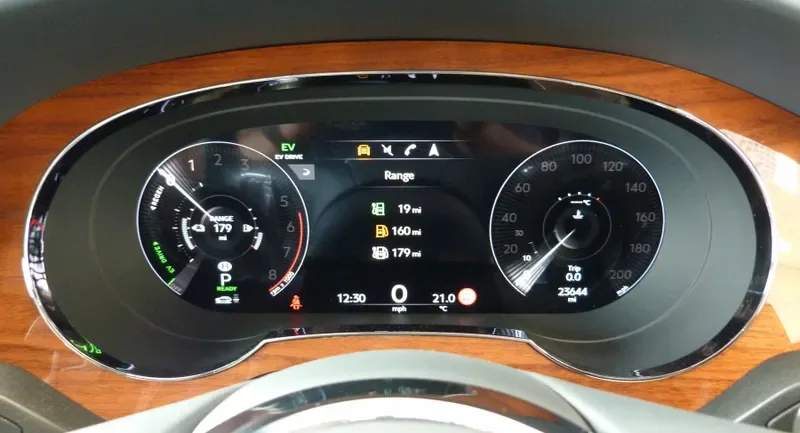 2022 Bentley Bentayga Hybrid, 28/30