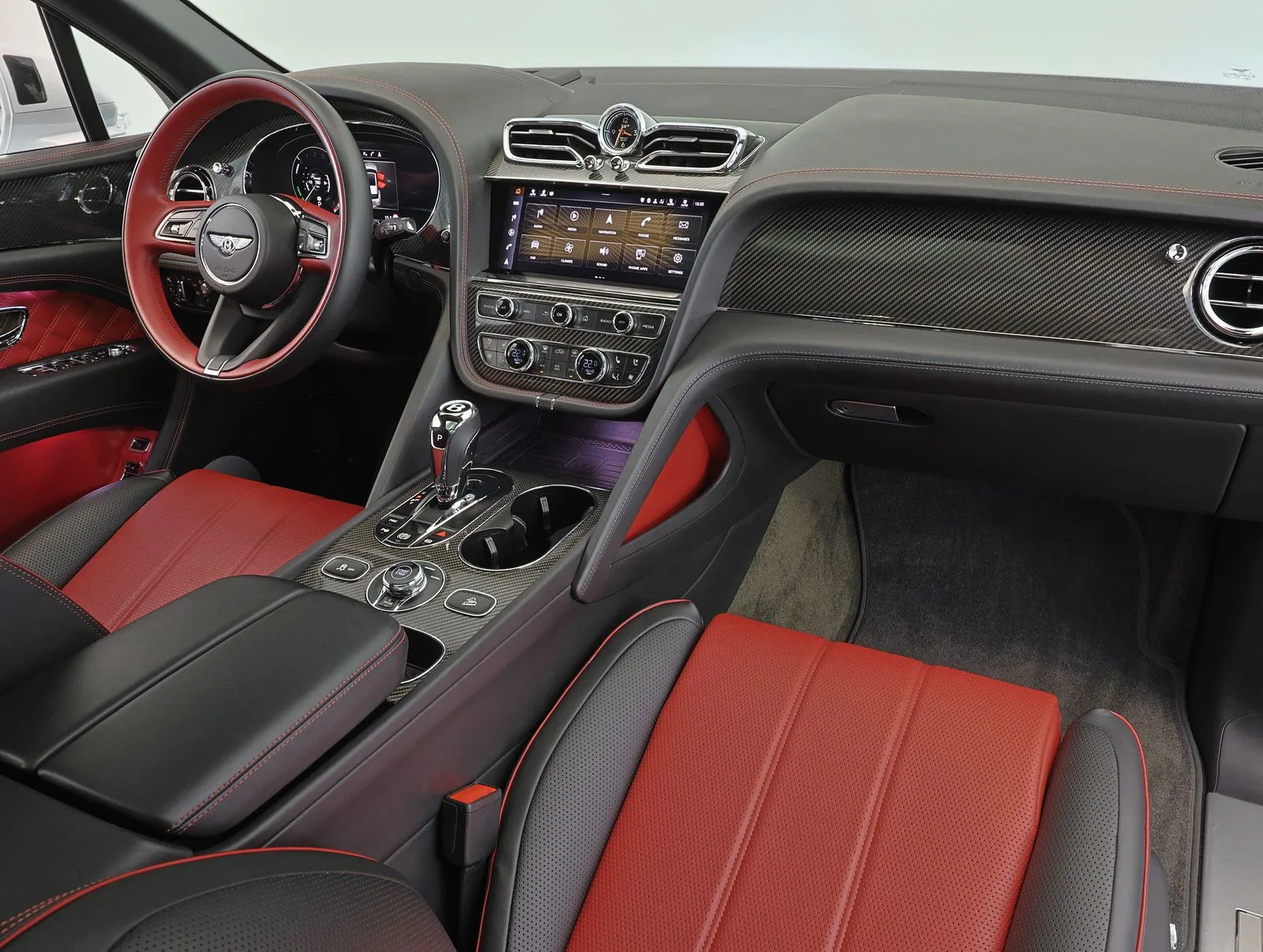 2022 Bentley Bentayga Hybrid, 11/20