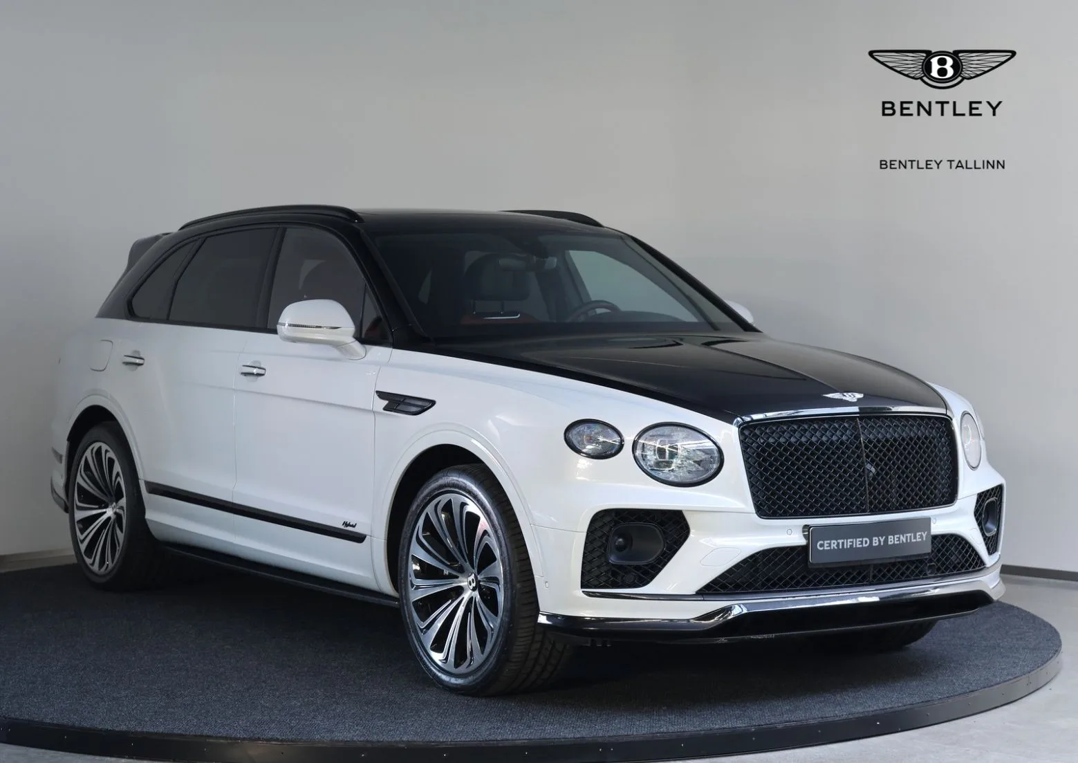2022 Bentley Bentayga Hybrid, 20/20