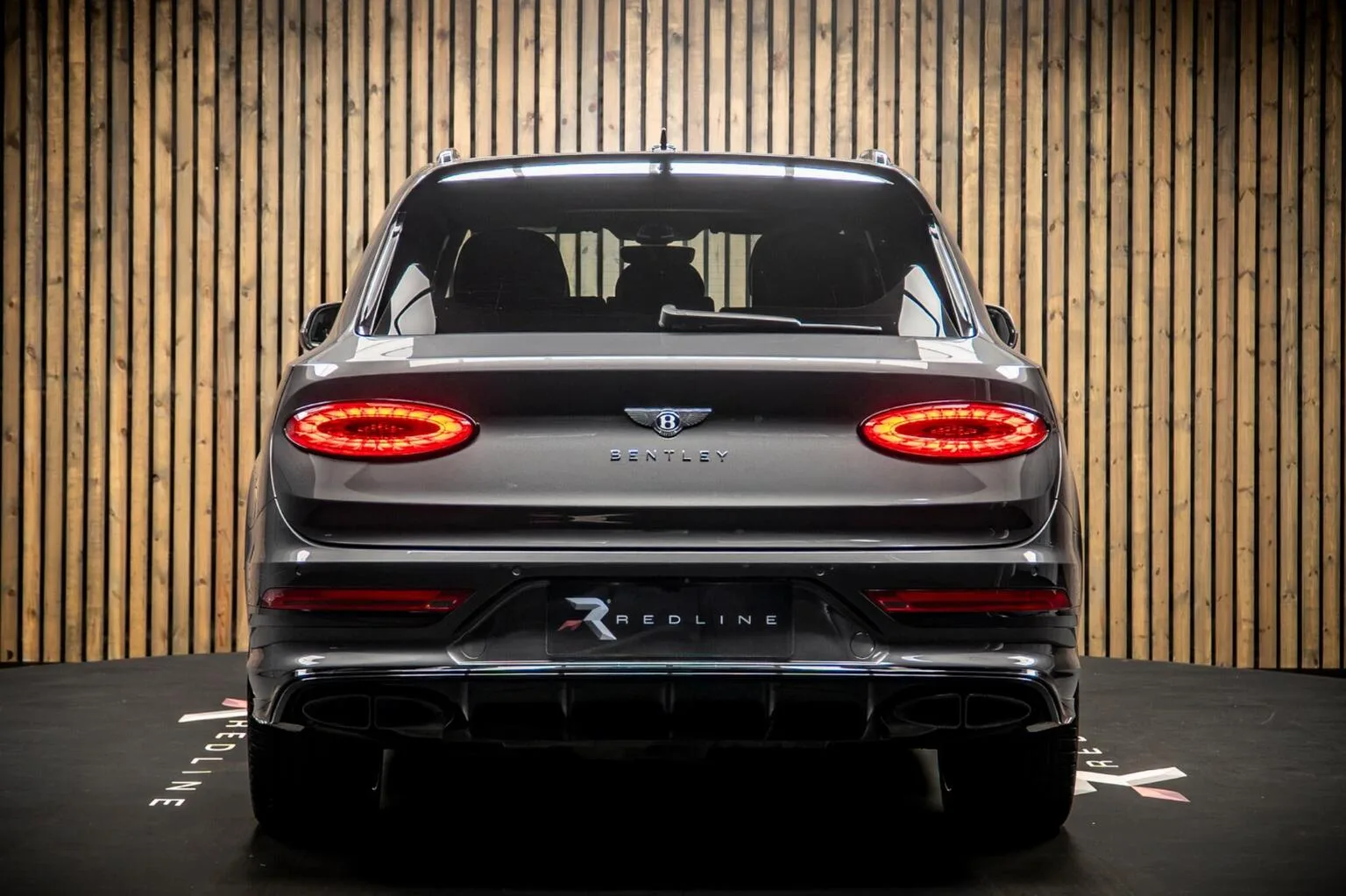 2022 Bentley Bentayga Hybrid, 6/30