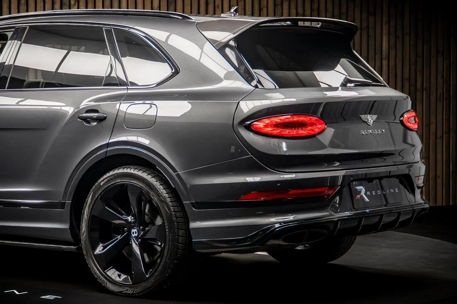 2022 Bentley Bentayga Hybrid, 16/30