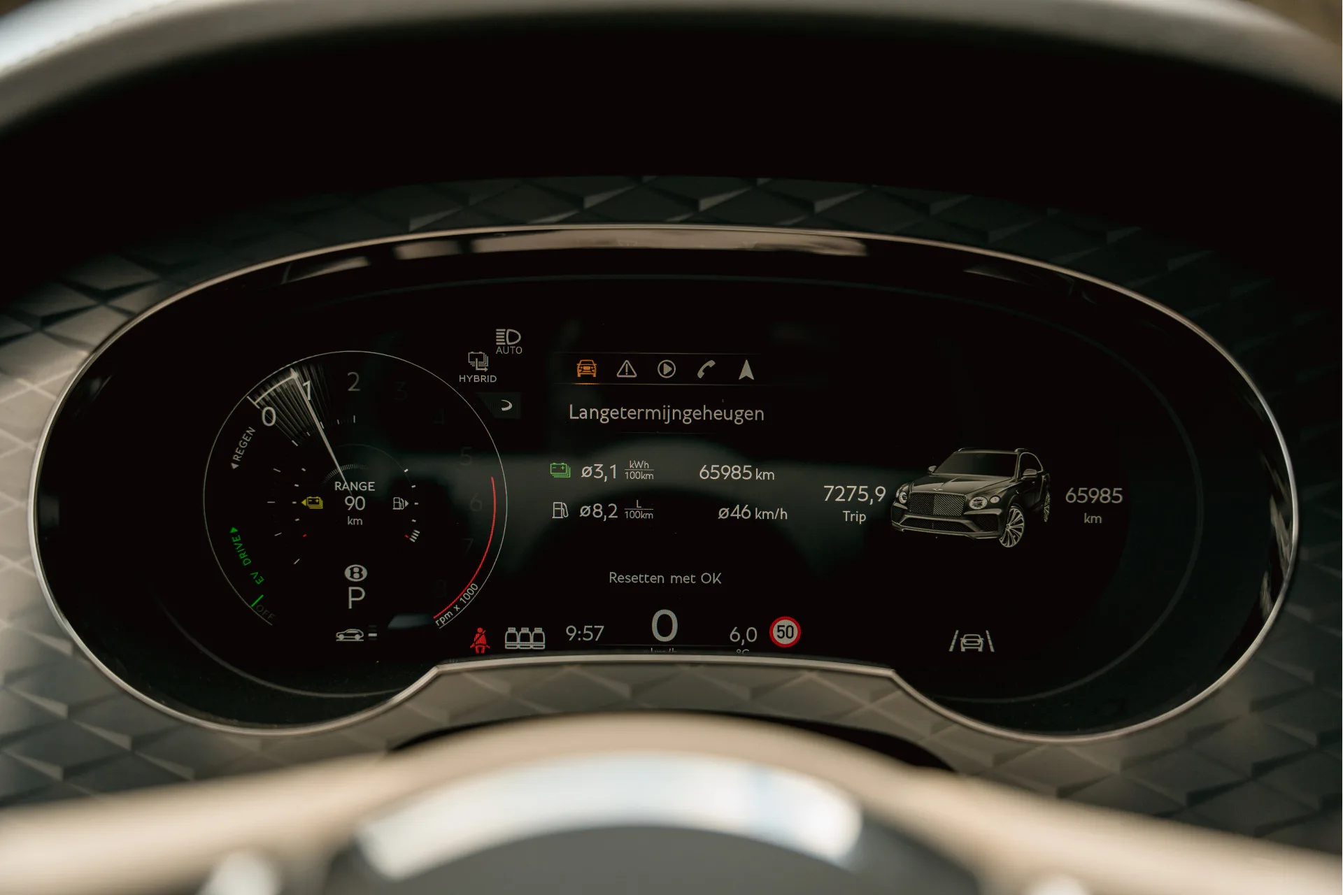 2022 Bentley Bentayga Hybrid, 6/30