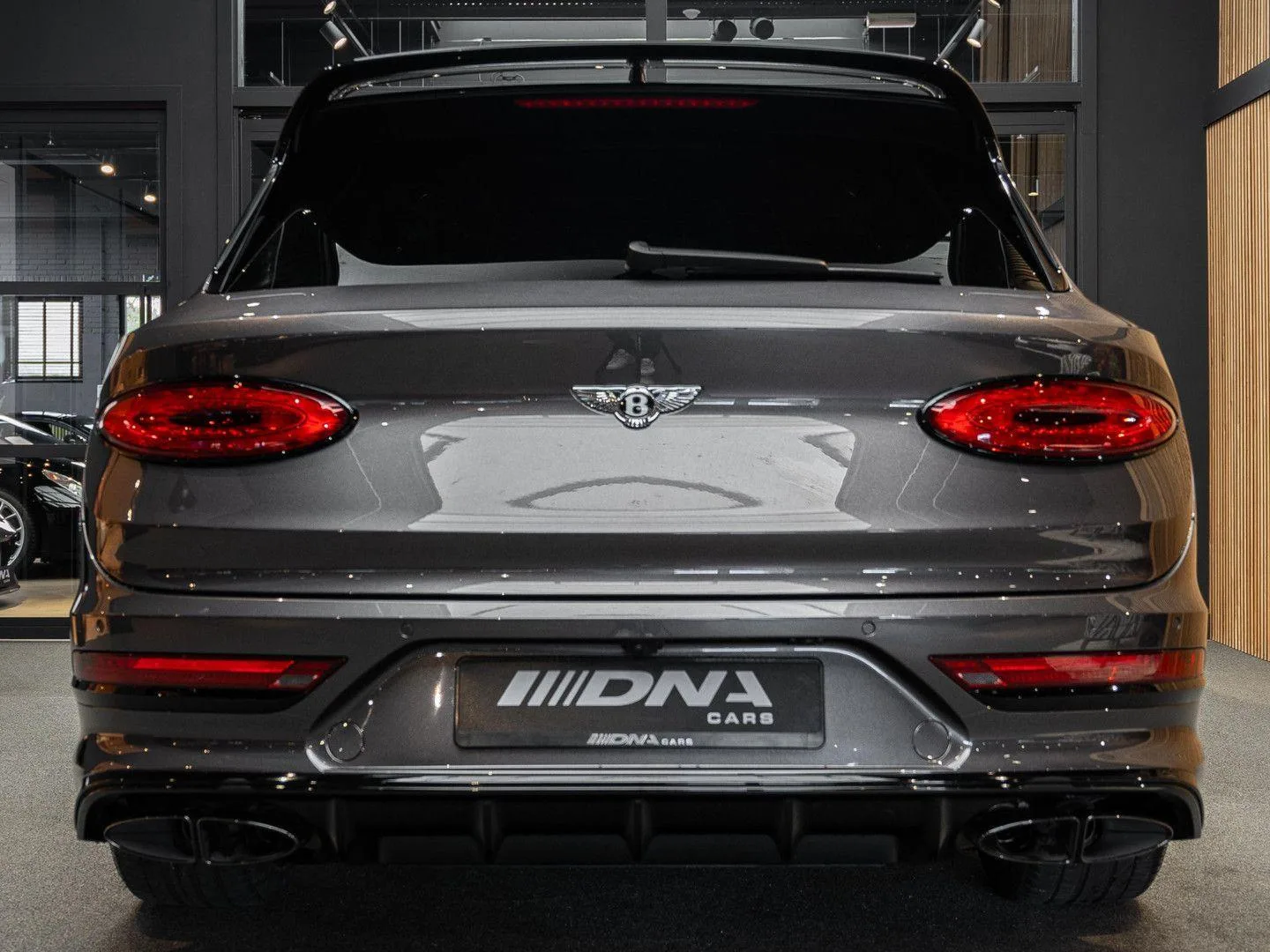 2022 Bentley Bentayga S, 4/30
