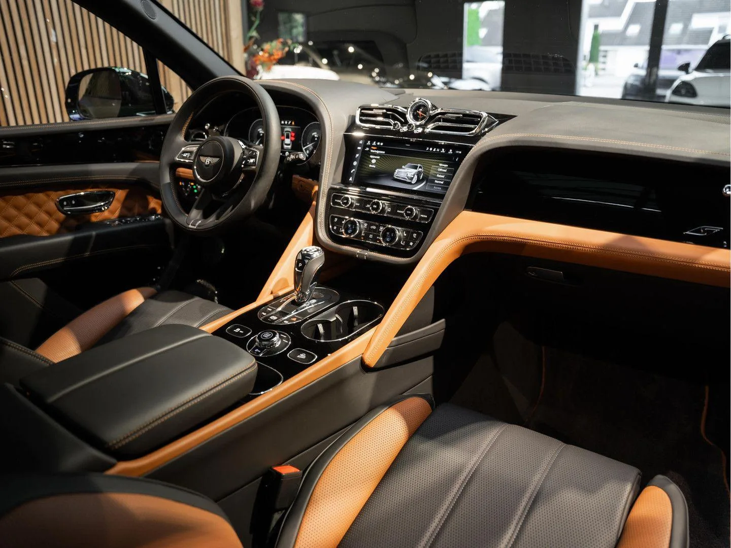 2022 Bentley Bentayga S, 10/30
