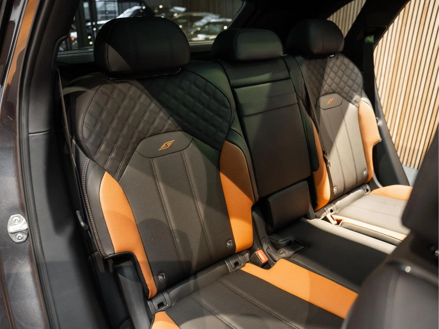 2022 Bentley Bentayga S, 11/30