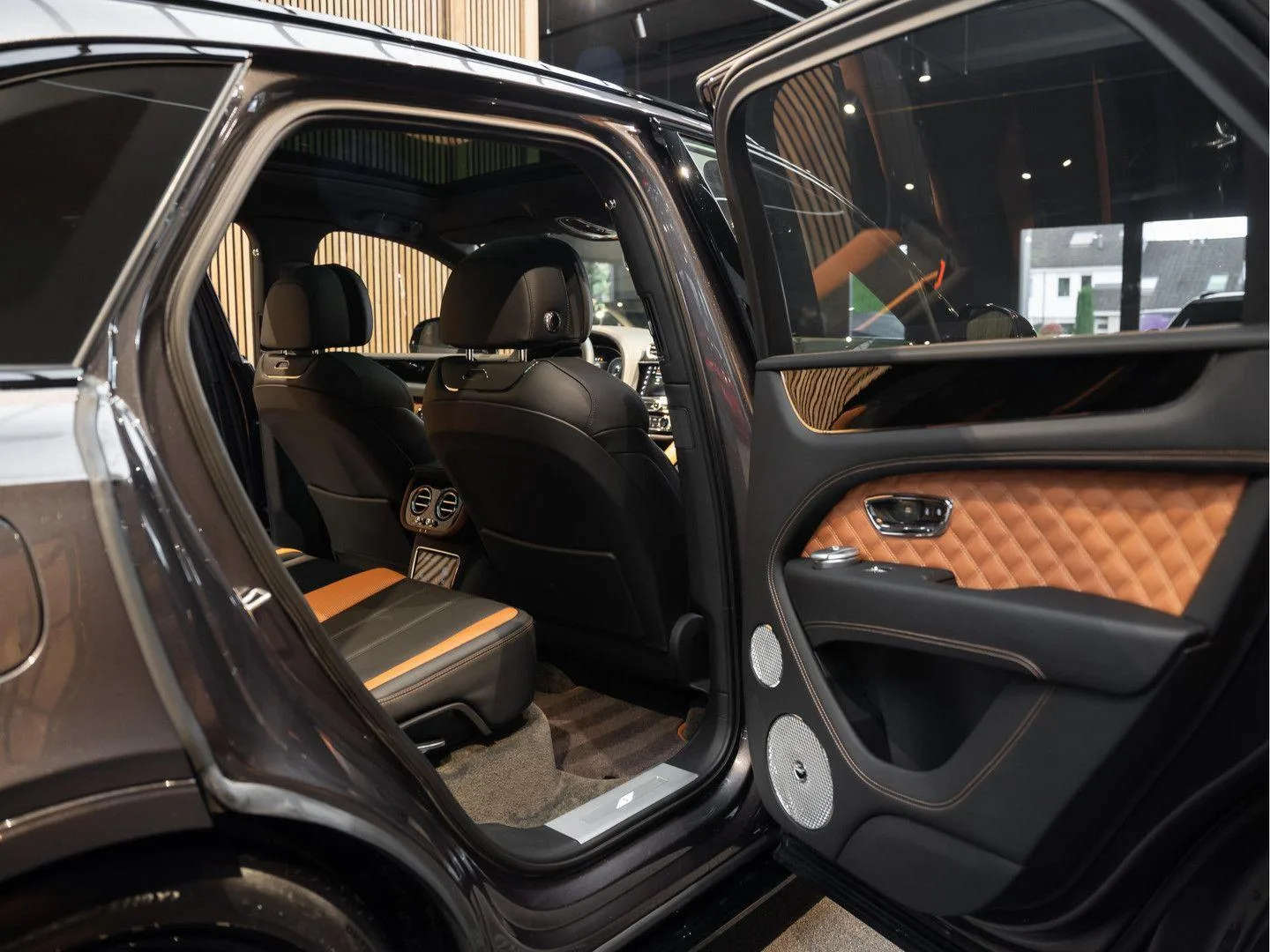 2022 Bentley Bentayga S, 12/30