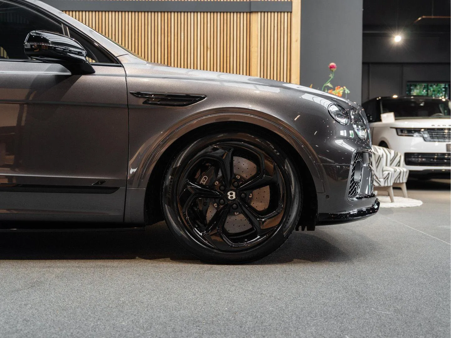 2022 Bentley Bentayga S, 15/30