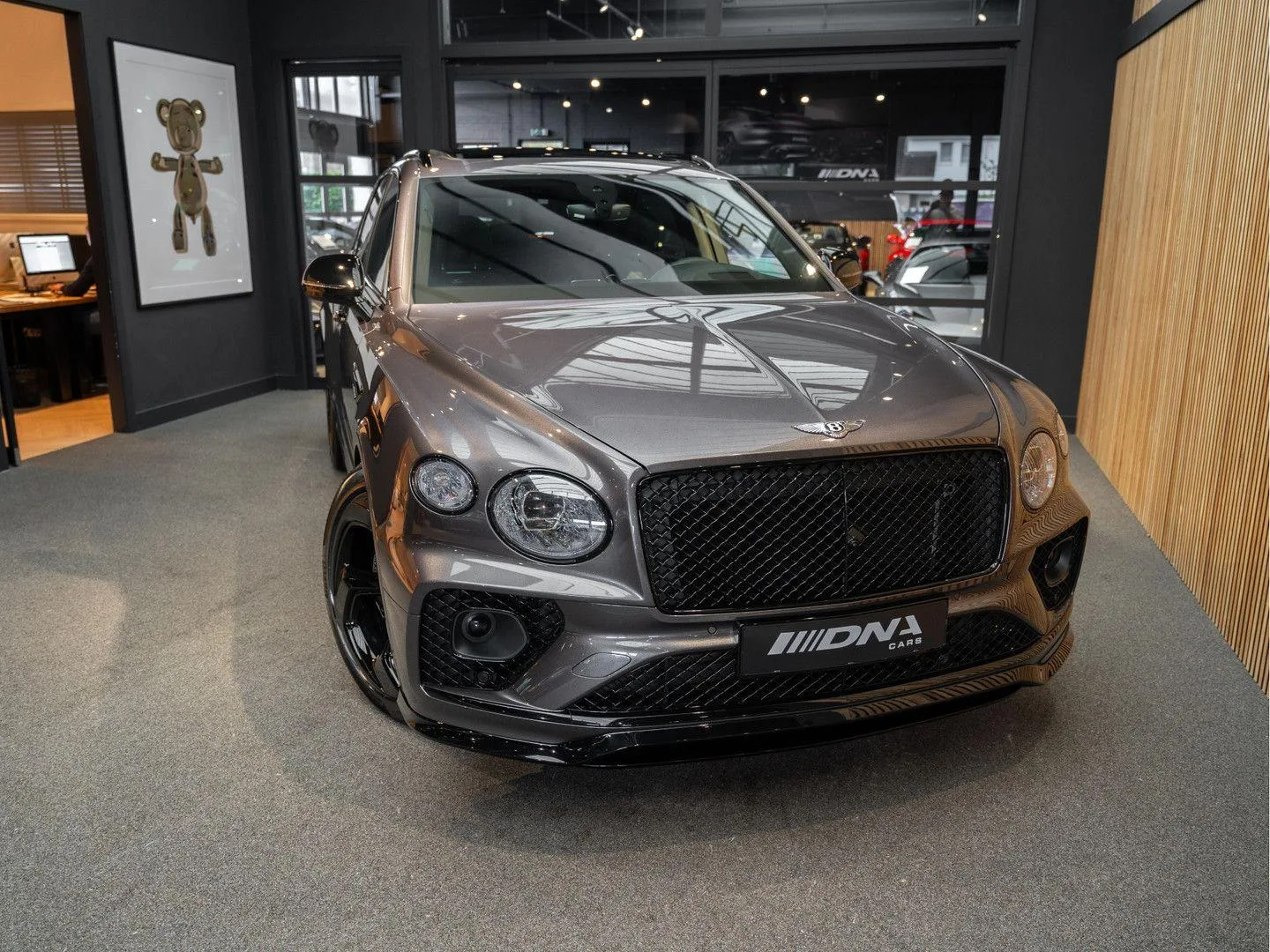 2022 Bentley Bentayga S, 16/30
