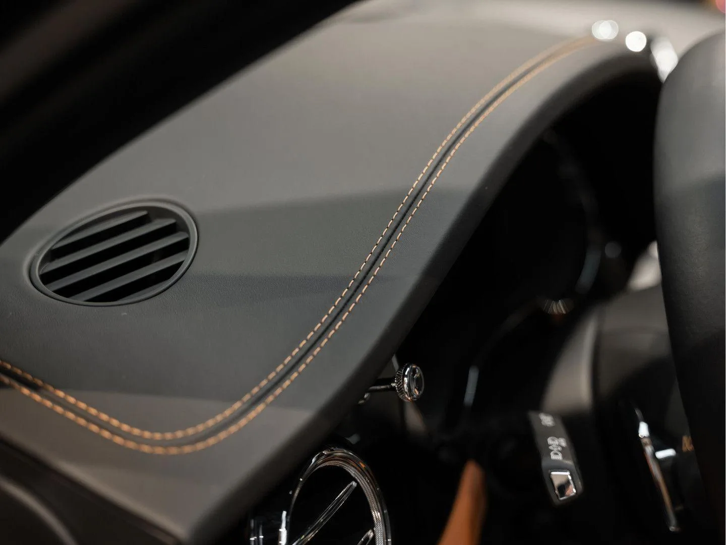2022 Bentley Bentayga S, 28/30