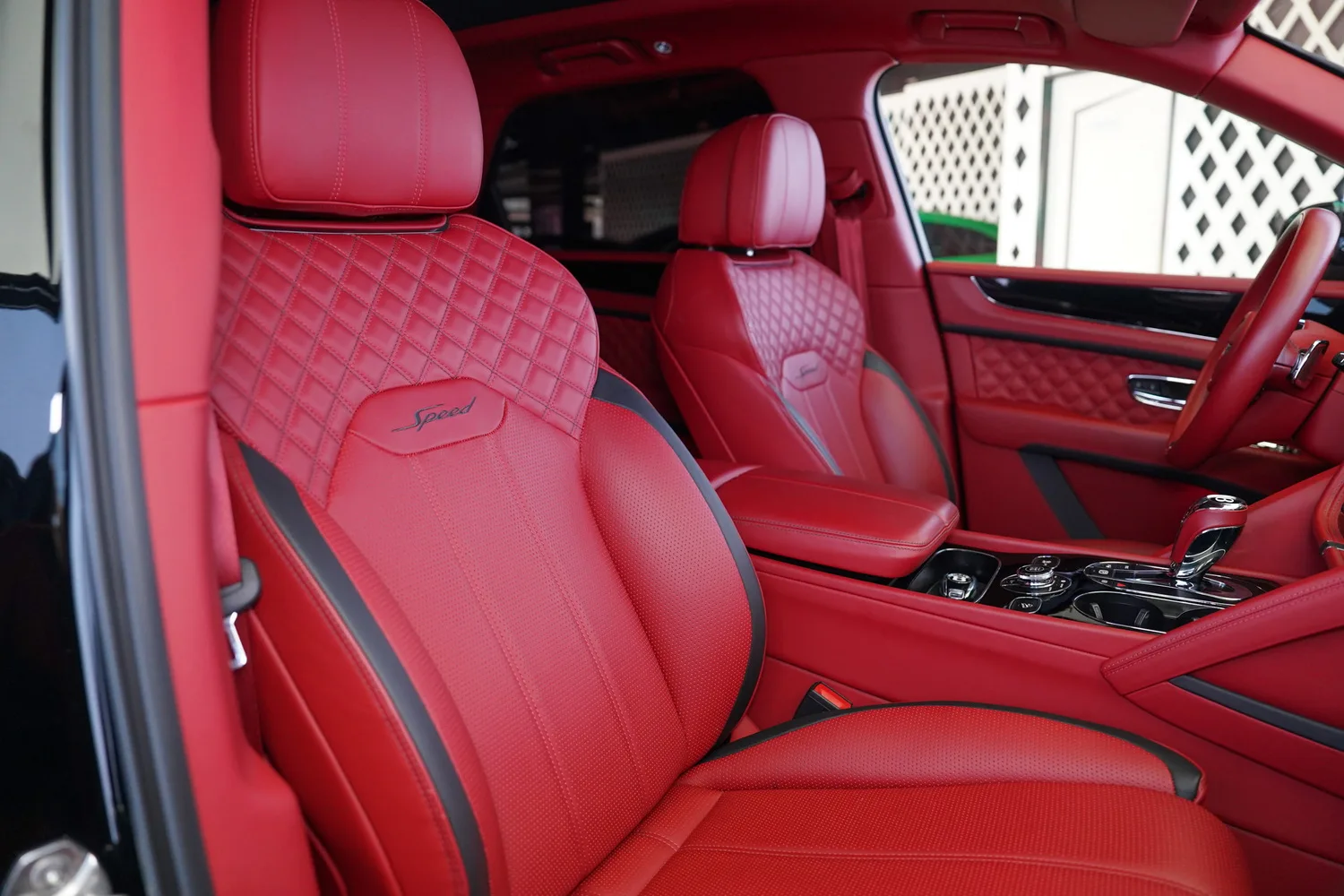 2022 Bentley Bentayga Speed, 11/19