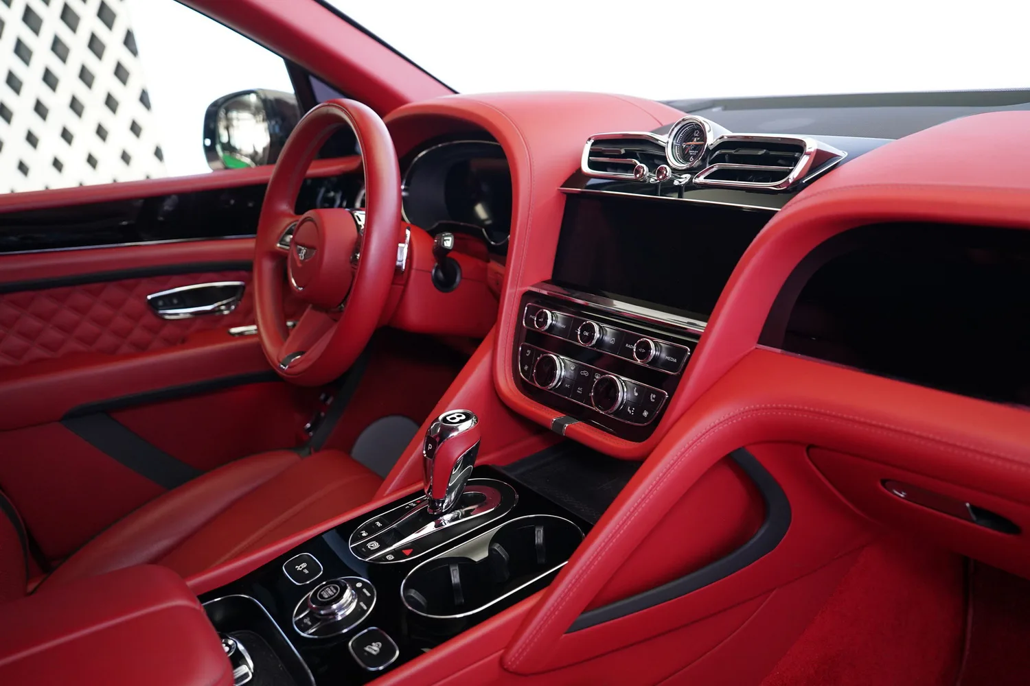 2022 Bentley Bentayga Speed, 12/19