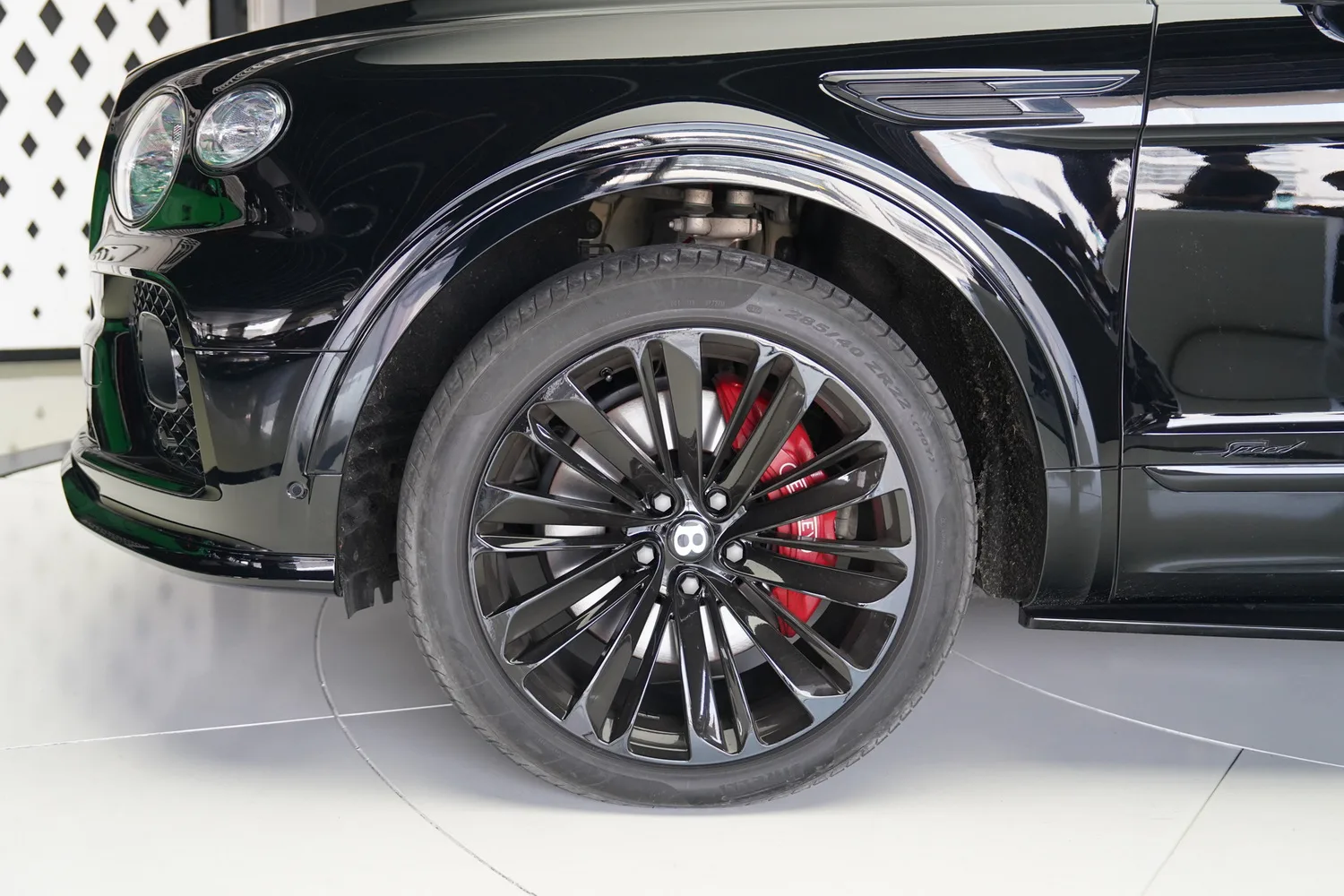 2022 Bentley Bentayga Speed, 19/19