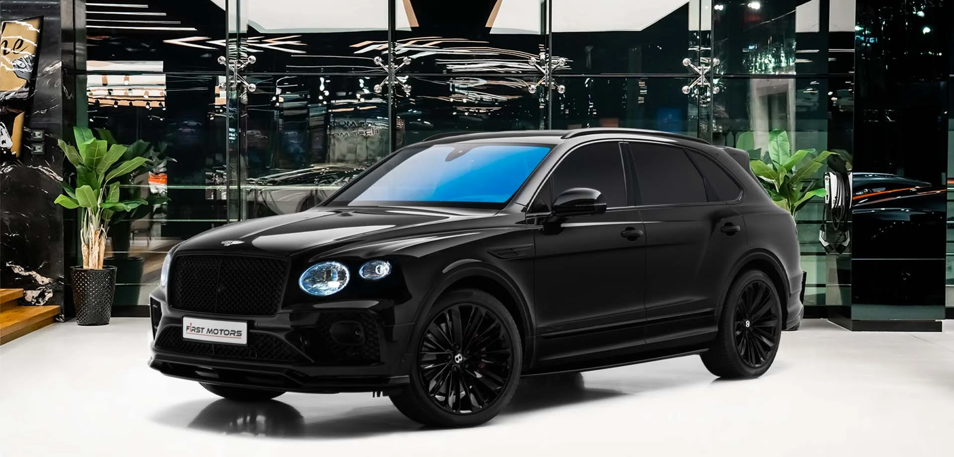 2022 Bentley Bentayga Speed angeboten von einem Fachhändler in Dubai, Vereinigte Arabische Emirate, Hauptfoto