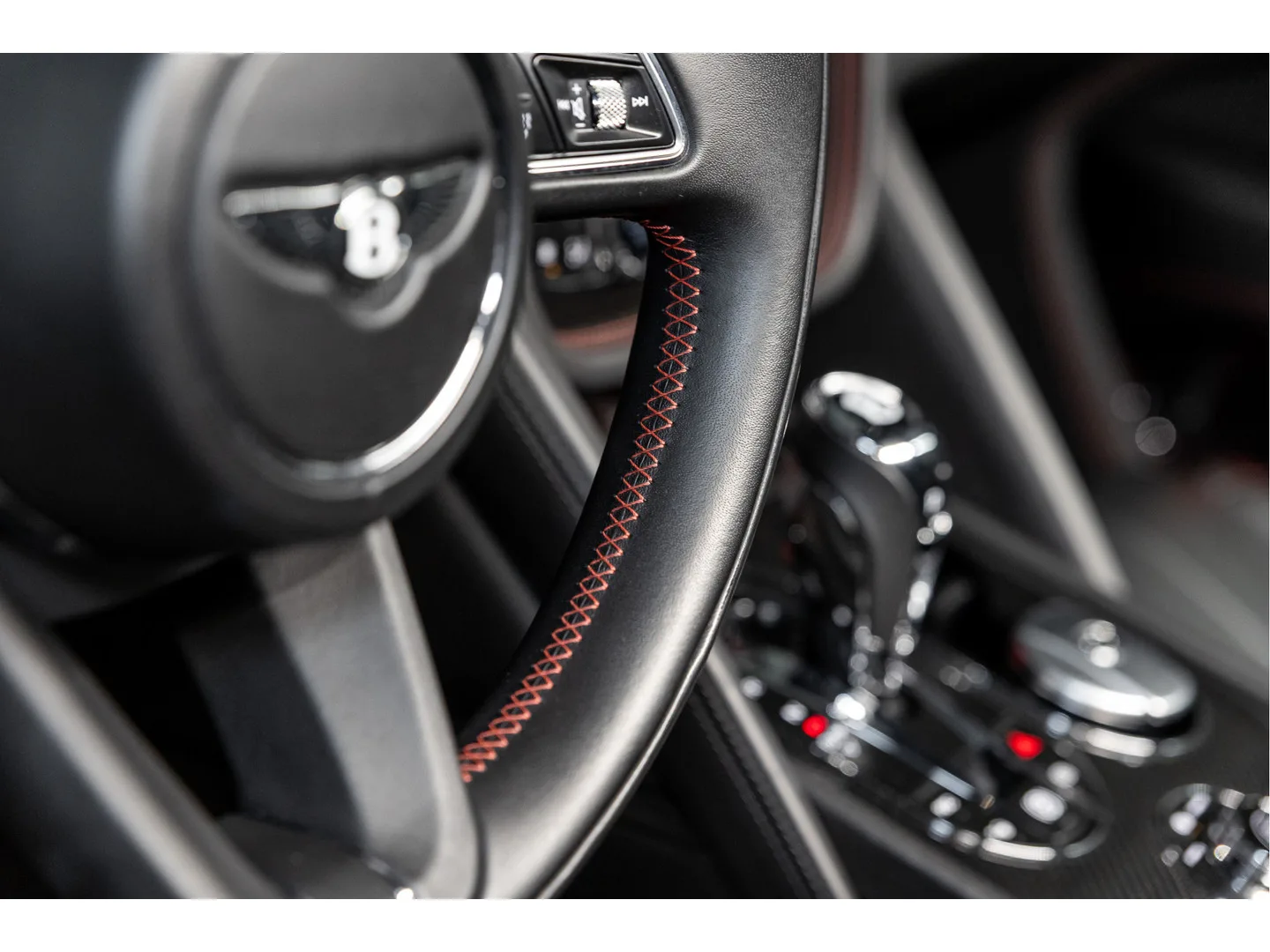 2022 Bentley Bentayga V8, 20/30